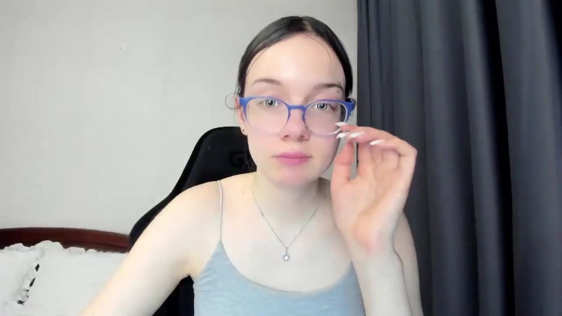Gallery image thumbnail from Baby_Melania's myfreecams stream on, 04/19/2026, 20:40 image 20 of 20