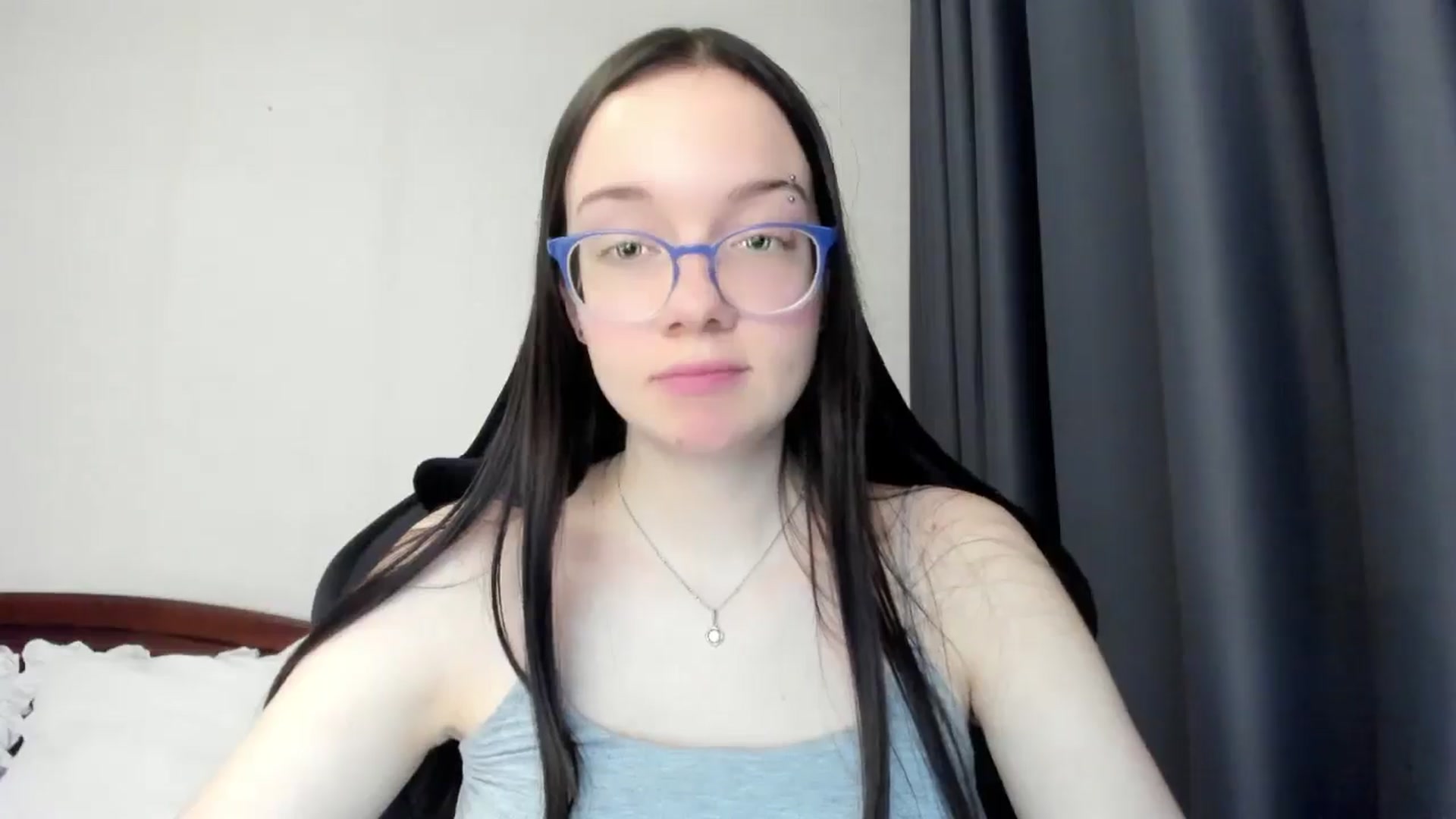 Gallery image thumbnail from Baby_Melania's myfreecams stream on, 04/21/2026, 16:30 image 20 of 20