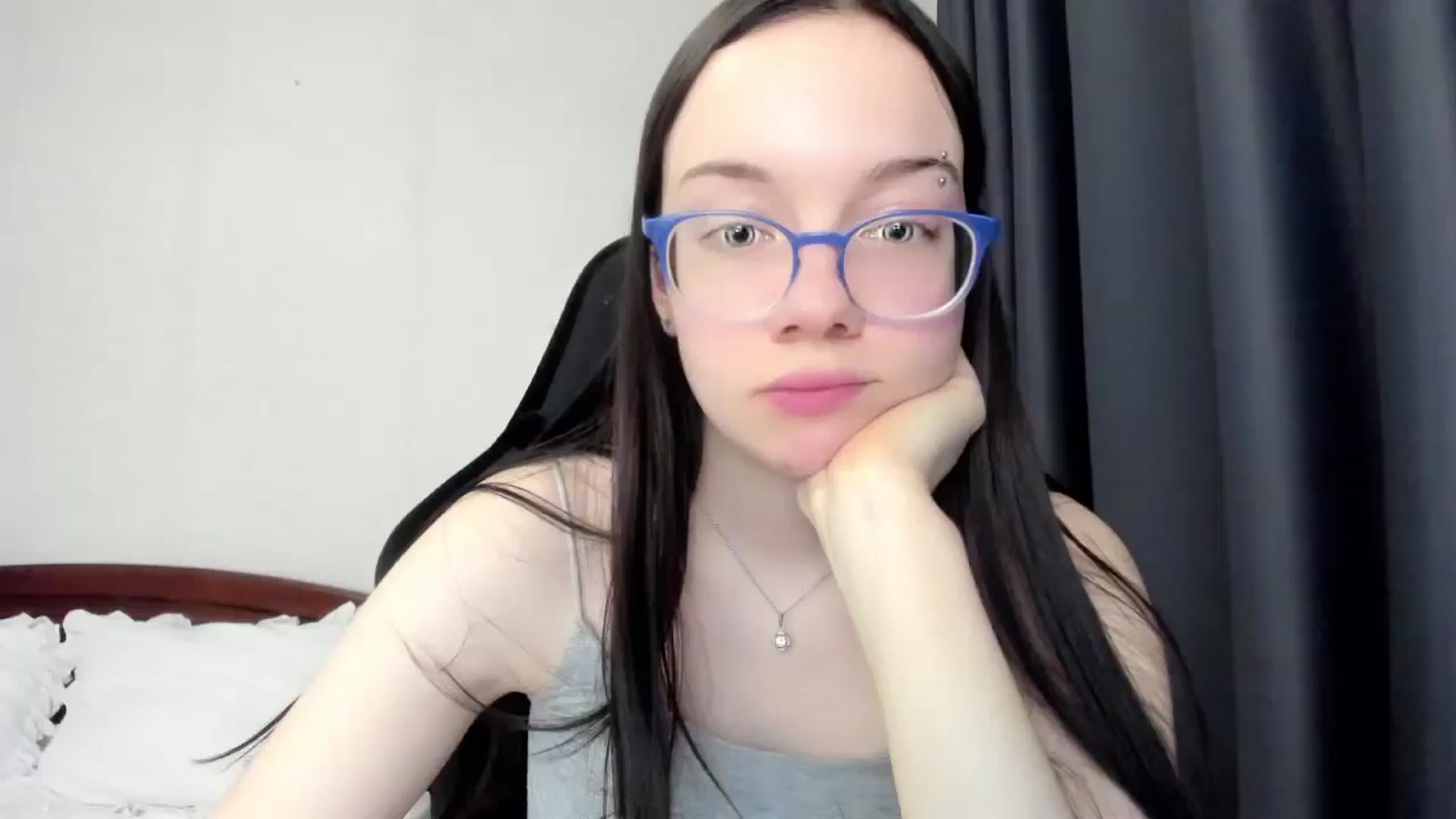 Gallery image thumbnail from Baby_Melania's myfreecams stream on, 04/21/2026, 16:30 image 2 of 20