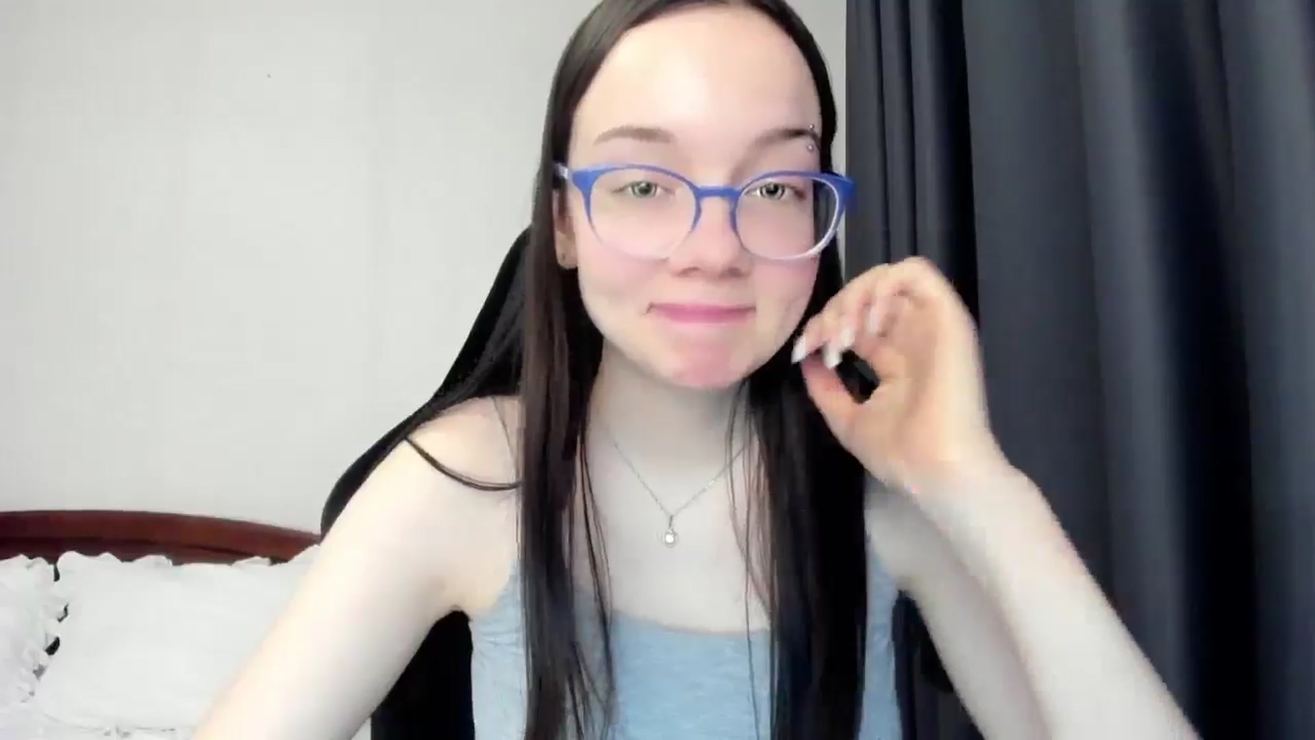 Gallery image thumbnail from Baby_Melania's myfreecams stream on, 04/21/2026, 16:30 image 3 of 20