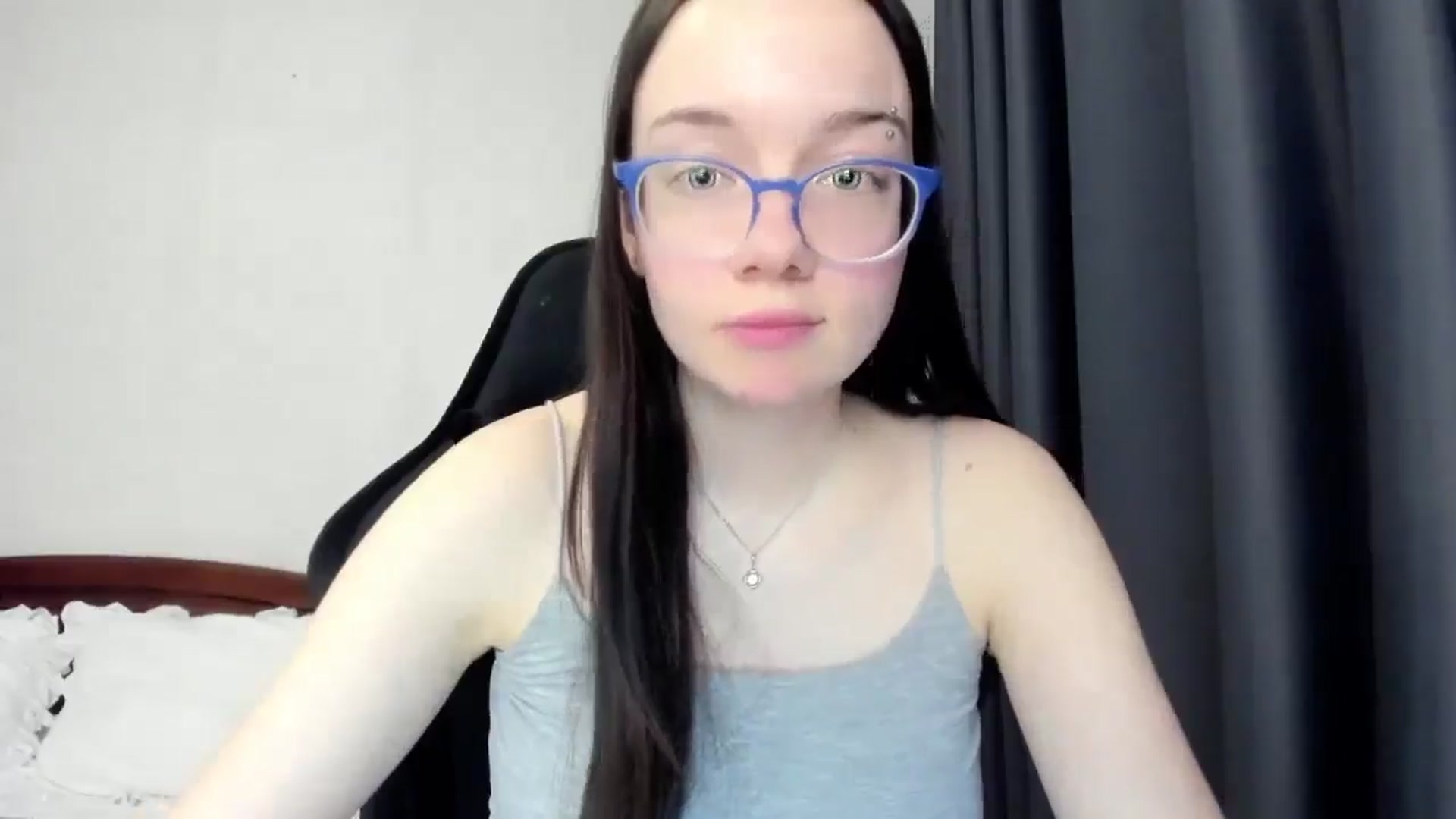 Gallery image thumbnail from Baby_Melania's myfreecams stream on, 04/21/2026, 16:30 image 6 of 20