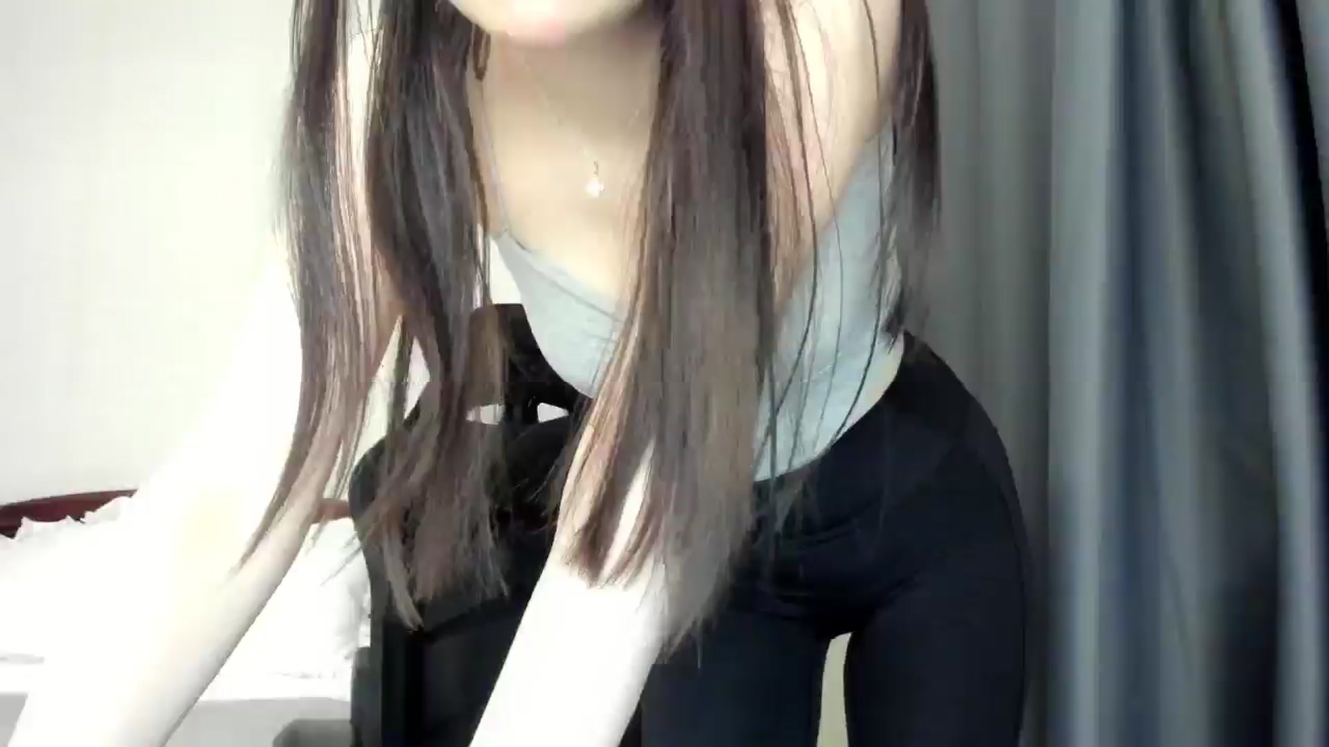 Gallery image thumbnail from Baby_Melania's myfreecams stream on, 04/23/2026, 18:33 image 5 of 20