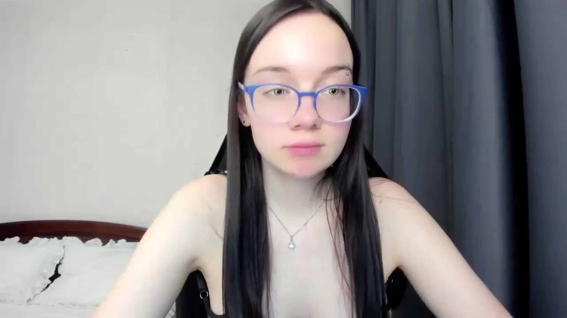 Gallery image thumbnail from Baby_Melania's myfreecams stream on, 04/26/2026, 20:13 image 19 of 20