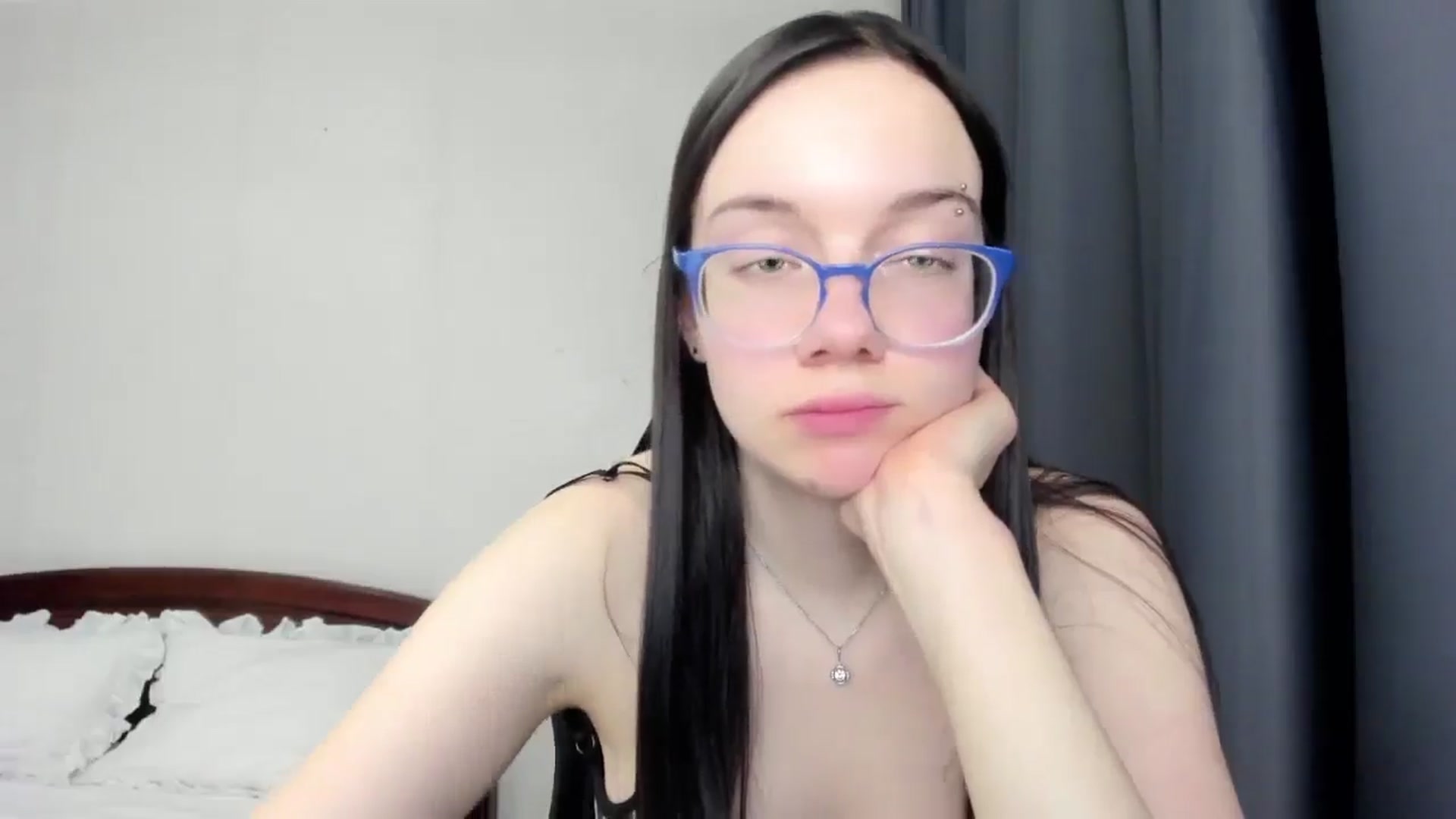 Gallery image thumbnail from Baby_Melania's myfreecams stream on, 04/26/2026, 20:13 image 13 of 20