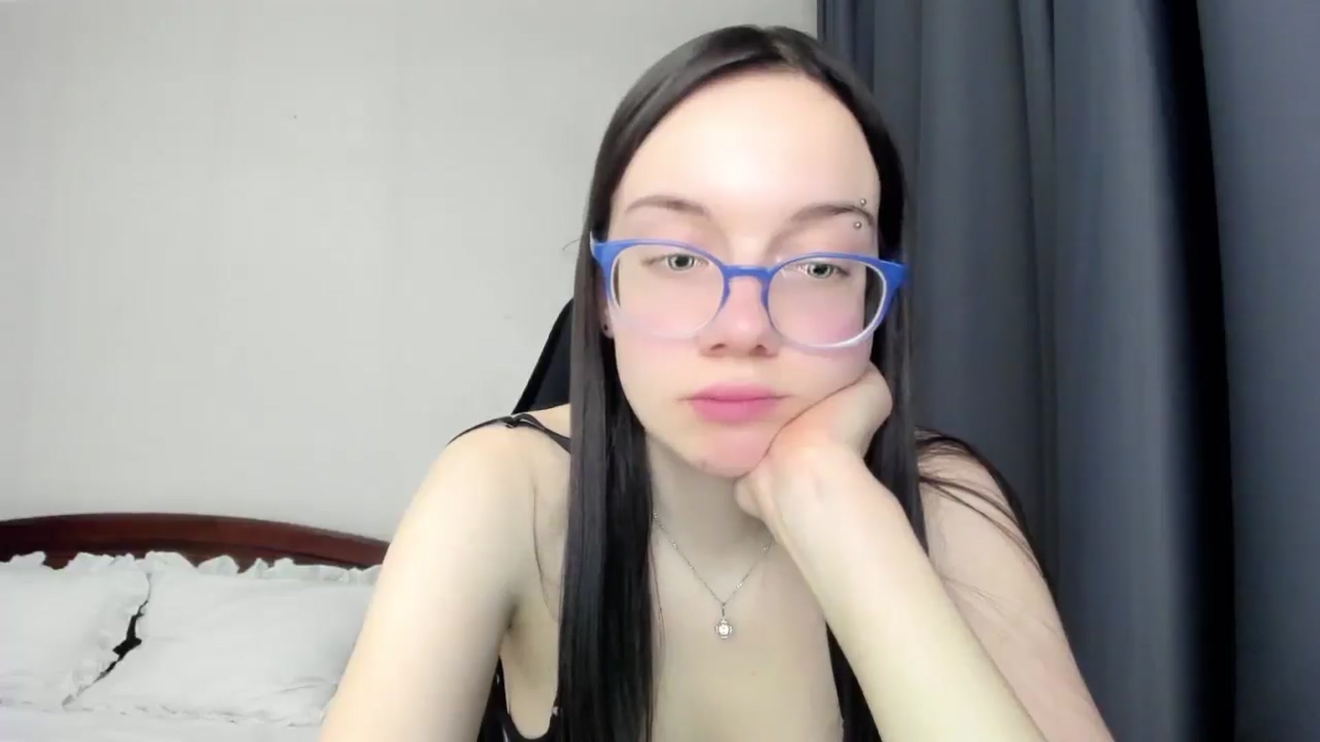 Gallery image thumbnail from Baby_Melania's myfreecams stream on, 04/26/2026, 20:13 image 14 of 20
