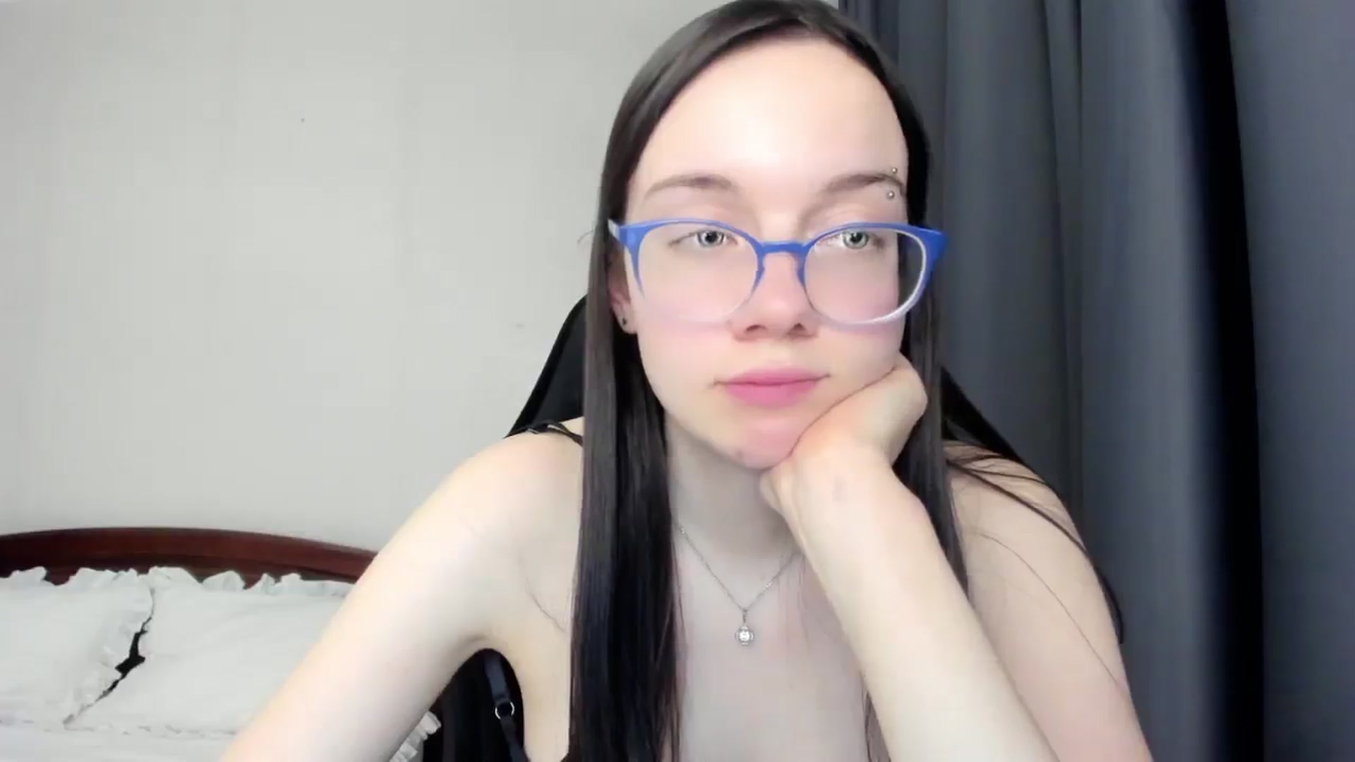Gallery image thumbnail from Baby_Melania's myfreecams stream on, 04/26/2026, 20:13 image 20 of 20