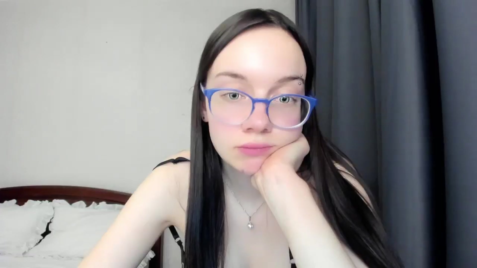 Gallery image thumbnail from Baby_Melania's myfreecams stream on, 04/26/2026, 20:13 image 17 of 20