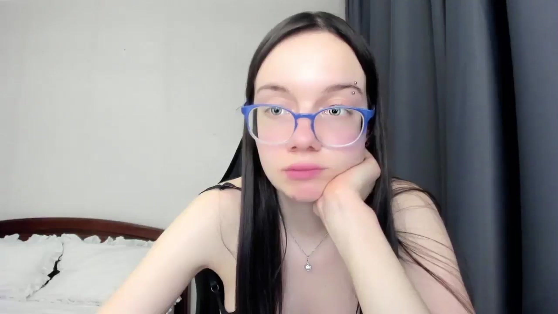 Gallery image thumbnail from Baby_Melania's myfreecams stream on, 04/26/2026, 20:13 image 15 of 20