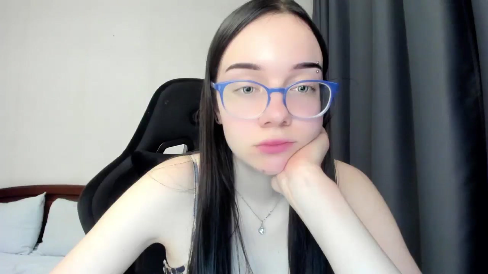 Gallery image thumbnail from Baby_Melania's myfreecams stream on, 05/06/2026, 23:12 image 3 of 20