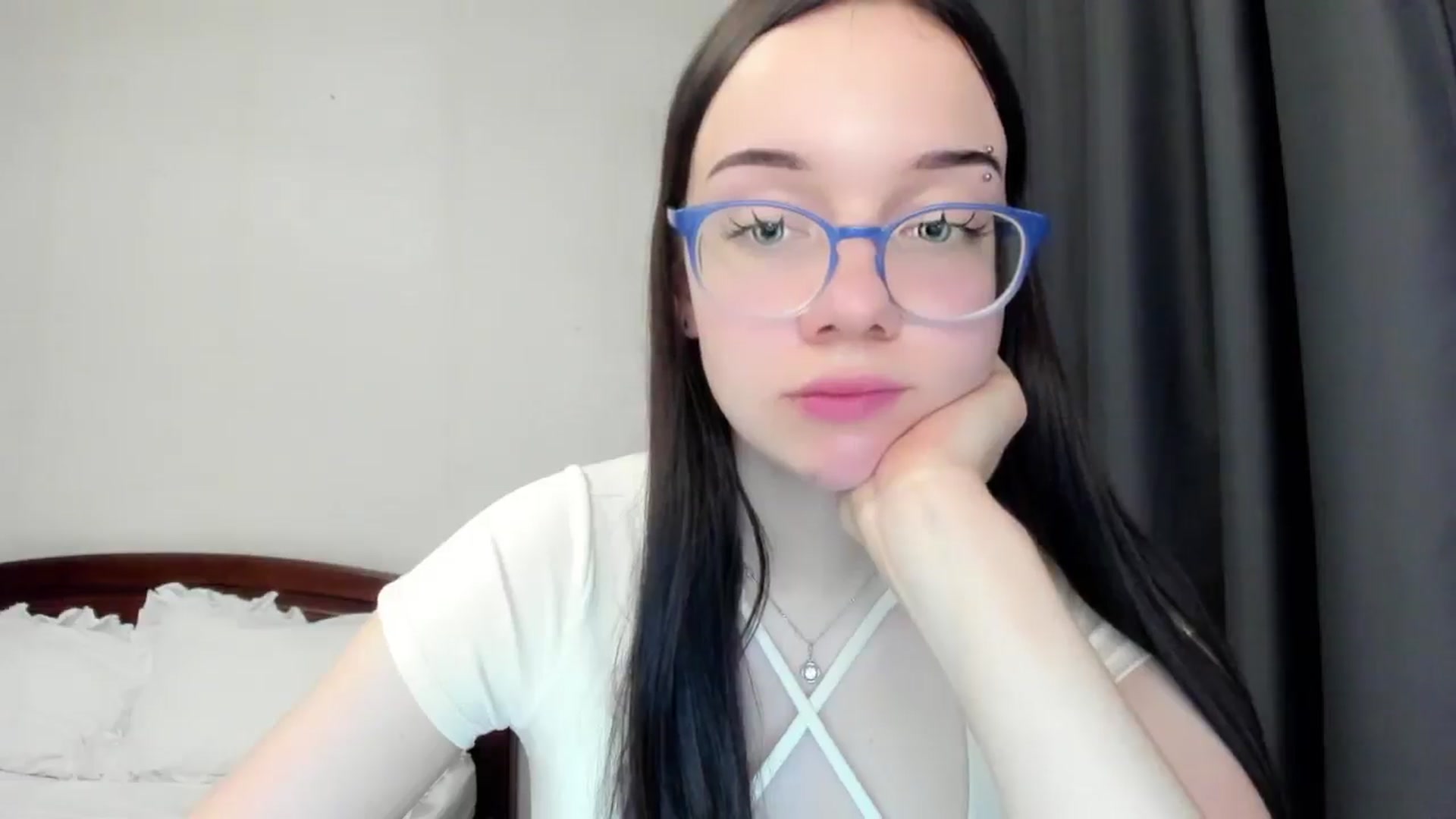 Gallery image thumbnail from Baby_Melania's myfreecams stream on, 05/10/2026, 23:32 image 19 of 20
