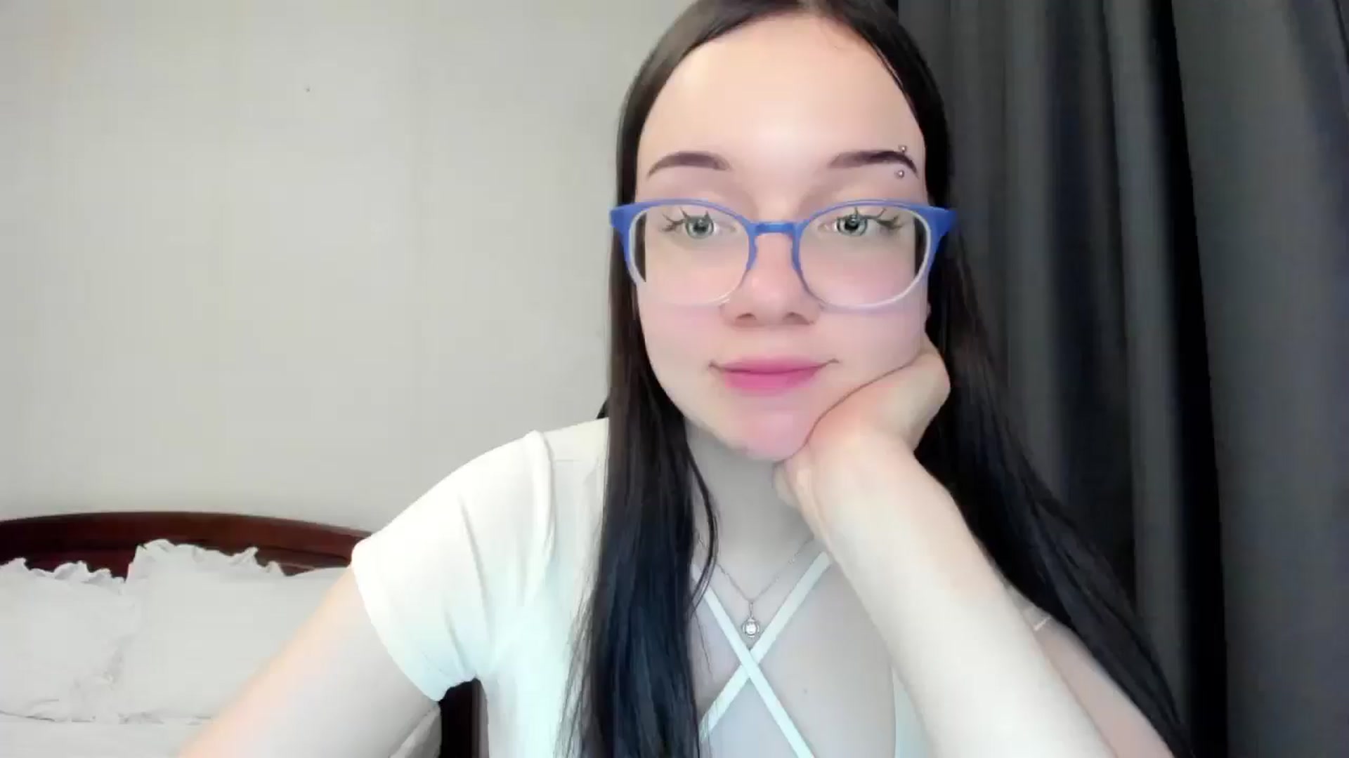 Gallery image thumbnail from Baby_Melania's myfreecams stream on, 05/10/2026, 23:32 image 20 of 20