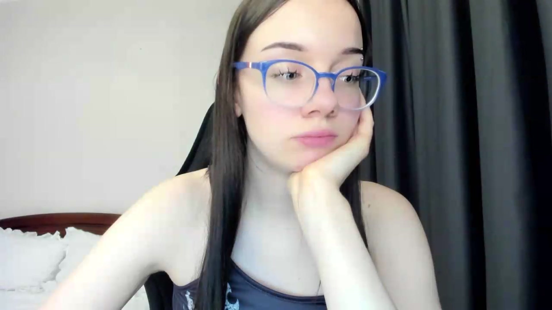 Gallery image thumbnail from Baby_Melania's myfreecams stream on, 05/11/2026, 21:03 image 7 of 20