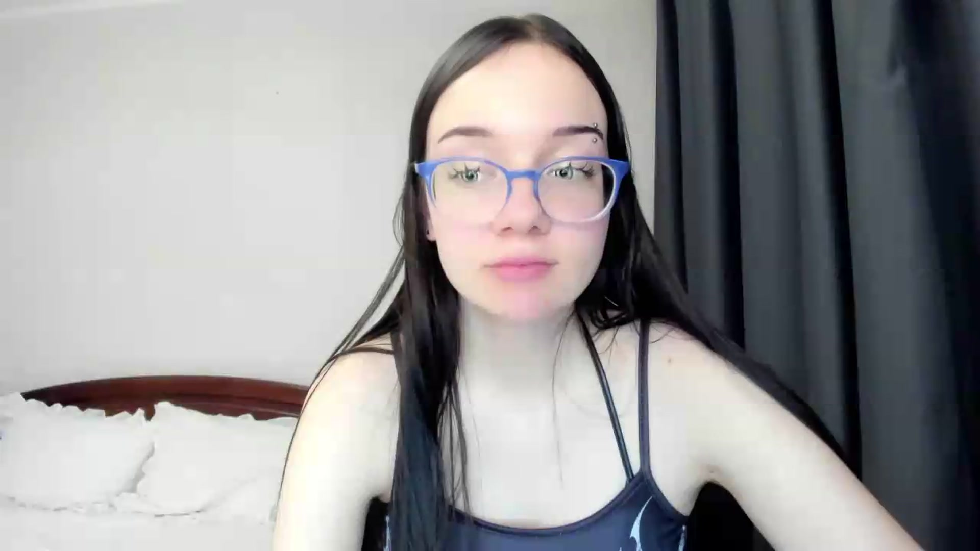Gallery image thumbnail from Baby_Melania's myfreecams stream on, 05/12/2026, 24:44 image 14 of 20