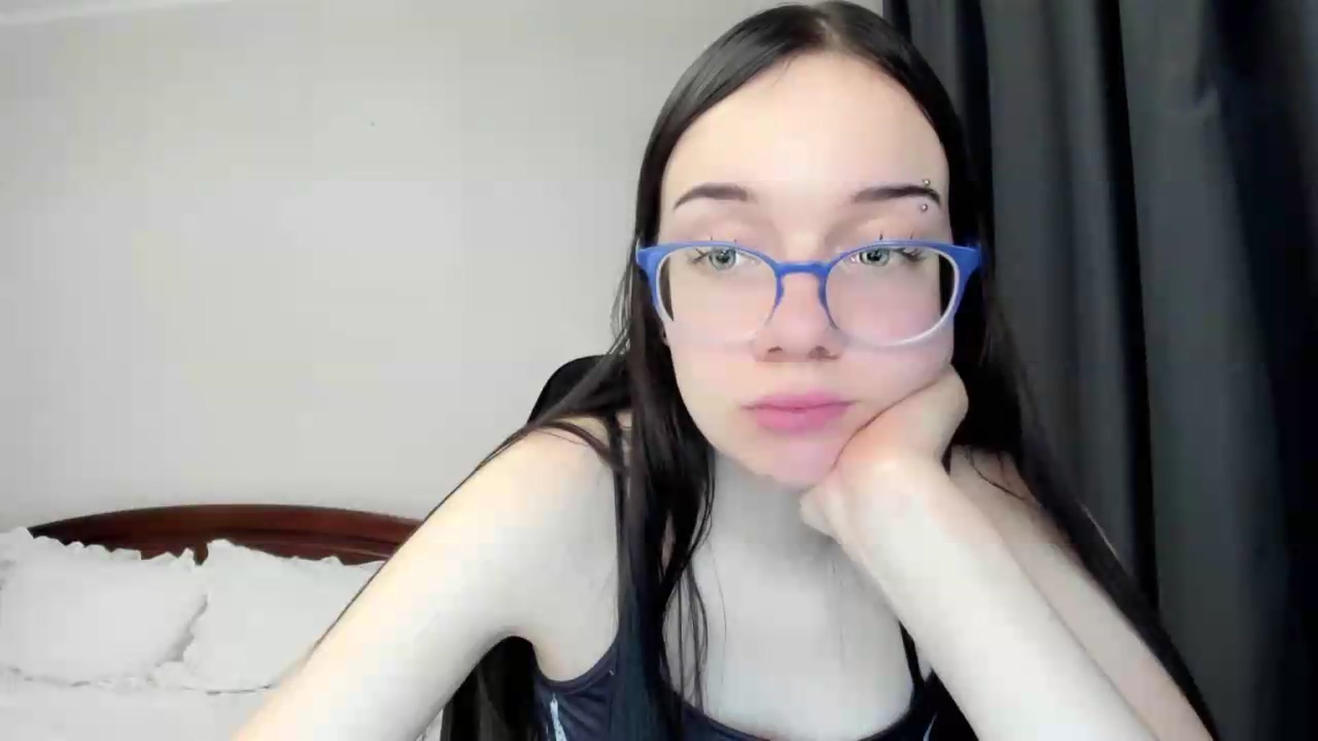 Gallery image thumbnail from Baby_Melania's myfreecams stream on, 05/12/2026, 24:44 image 6 of 20