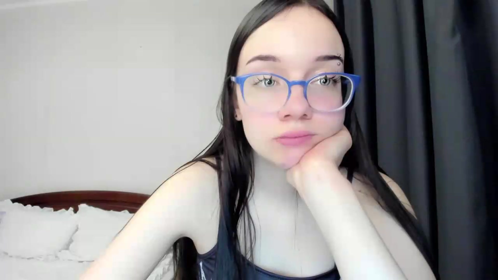 Gallery image thumbnail from Baby_Melania's myfreecams stream on, 05/12/2026, 24:44 image 9 of 20