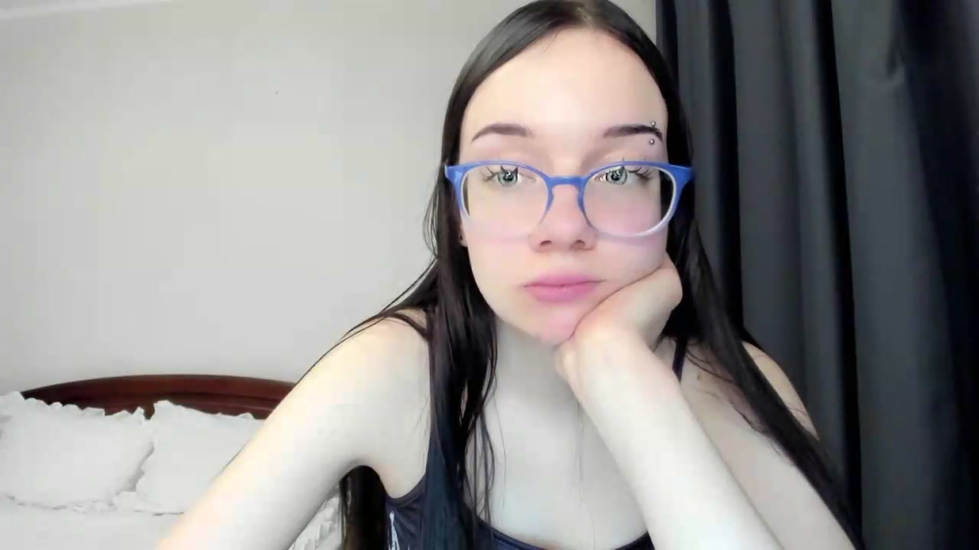 Gallery image thumbnail from Baby_Melania's myfreecams stream on, 05/12/2026, 24:44 image 10 of 20