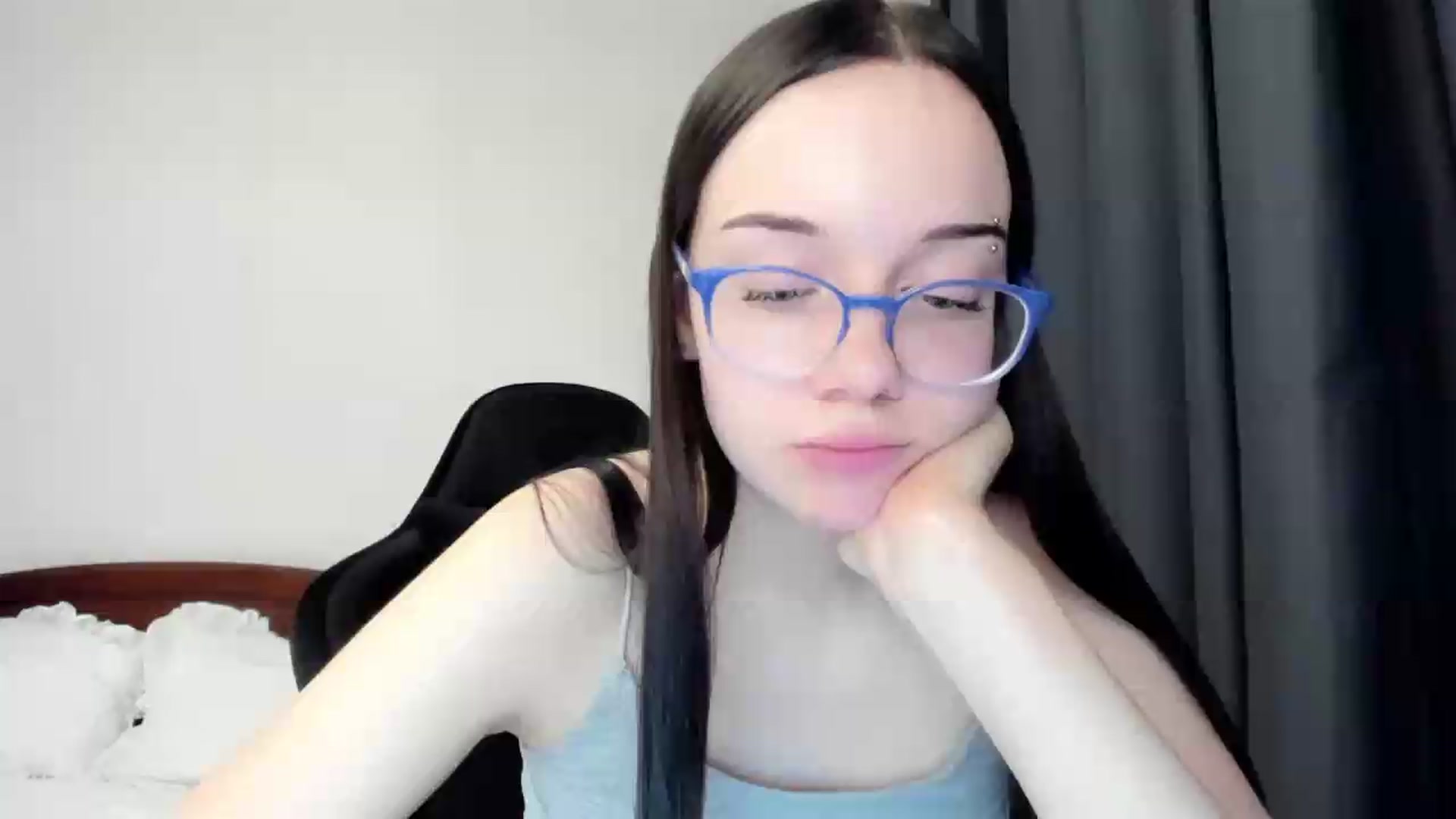 Gallery image thumbnail from Baby_Melania's myfreecams stream on, 05/13/2026, 24:19 image 2 of 20