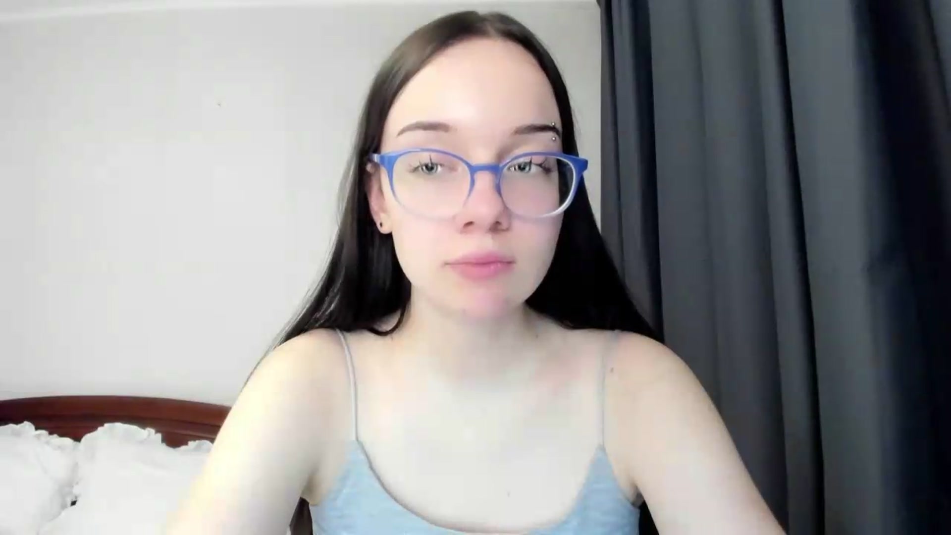 Gallery image thumbnail from Baby_Melania's myfreecams stream on, 05/13/2026, 24:19 image 16 of 20