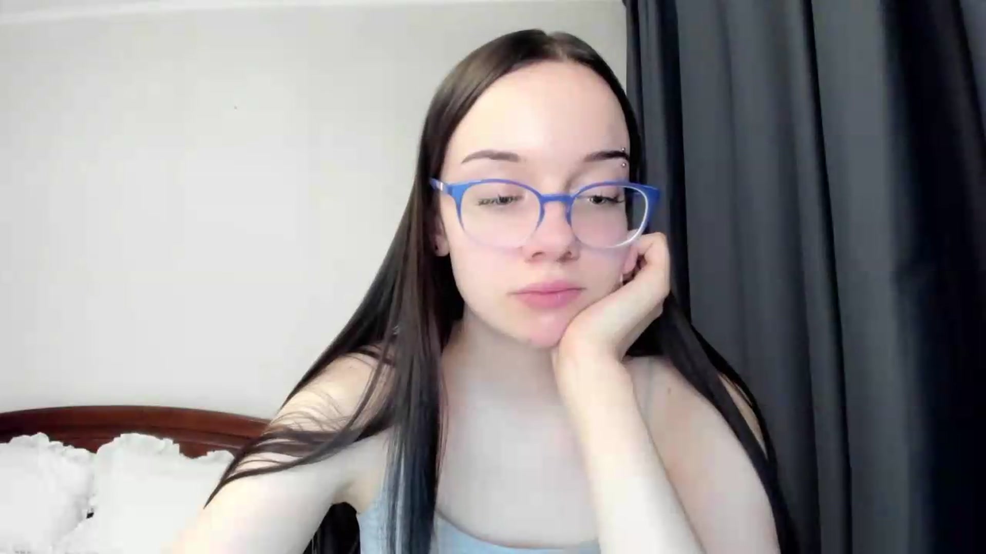 Gallery image thumbnail from Baby_Melania's myfreecams stream on, 05/13/2026, 24:19 image 6 of 20