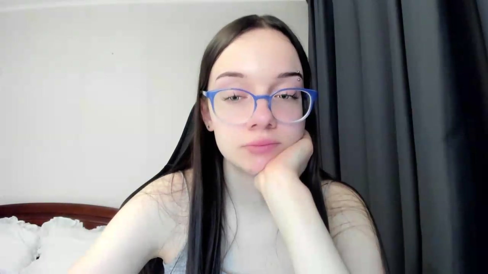 Gallery image thumbnail from Baby_Melania's myfreecams stream on, 05/13/2026, 24:19 image 15 of 20