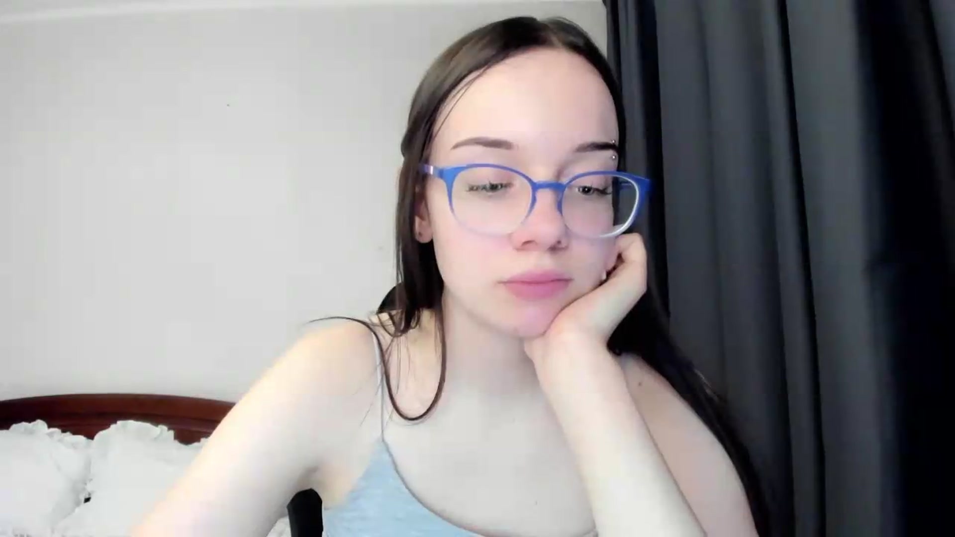 Gallery image thumbnail from Baby_Melania's myfreecams stream on, 05/13/2026, 24:19 image 7 of 20