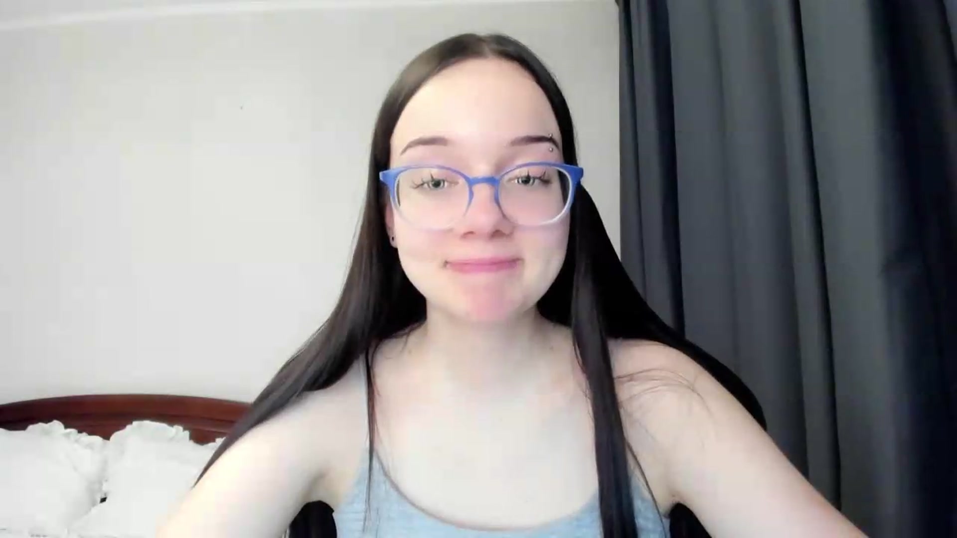 Gallery image thumbnail from Baby_Melania's myfreecams stream on, 05/13/2026, 24:19 image 9 of 20