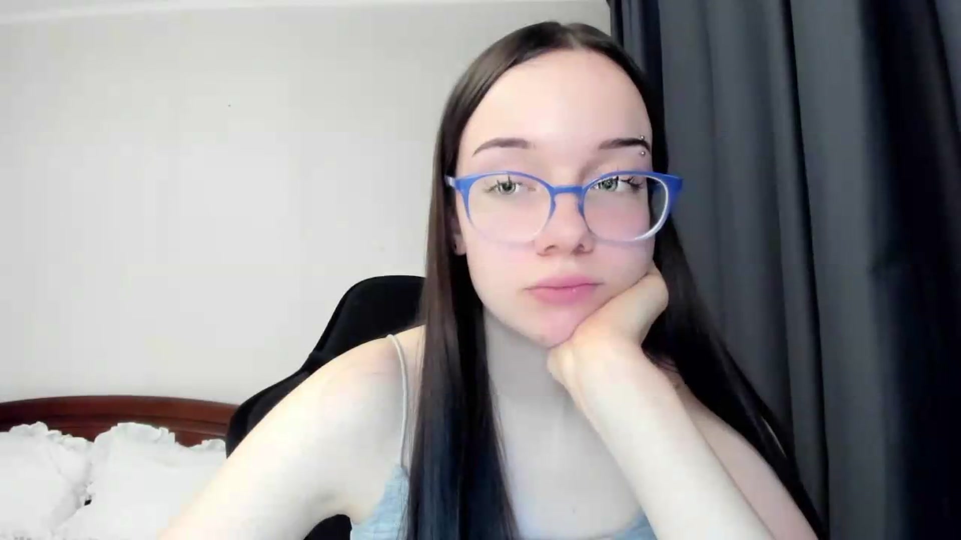 Gallery image thumbnail from Baby_Melania's myfreecams stream on, 05/13/2026, 24:19 image 3 of 20