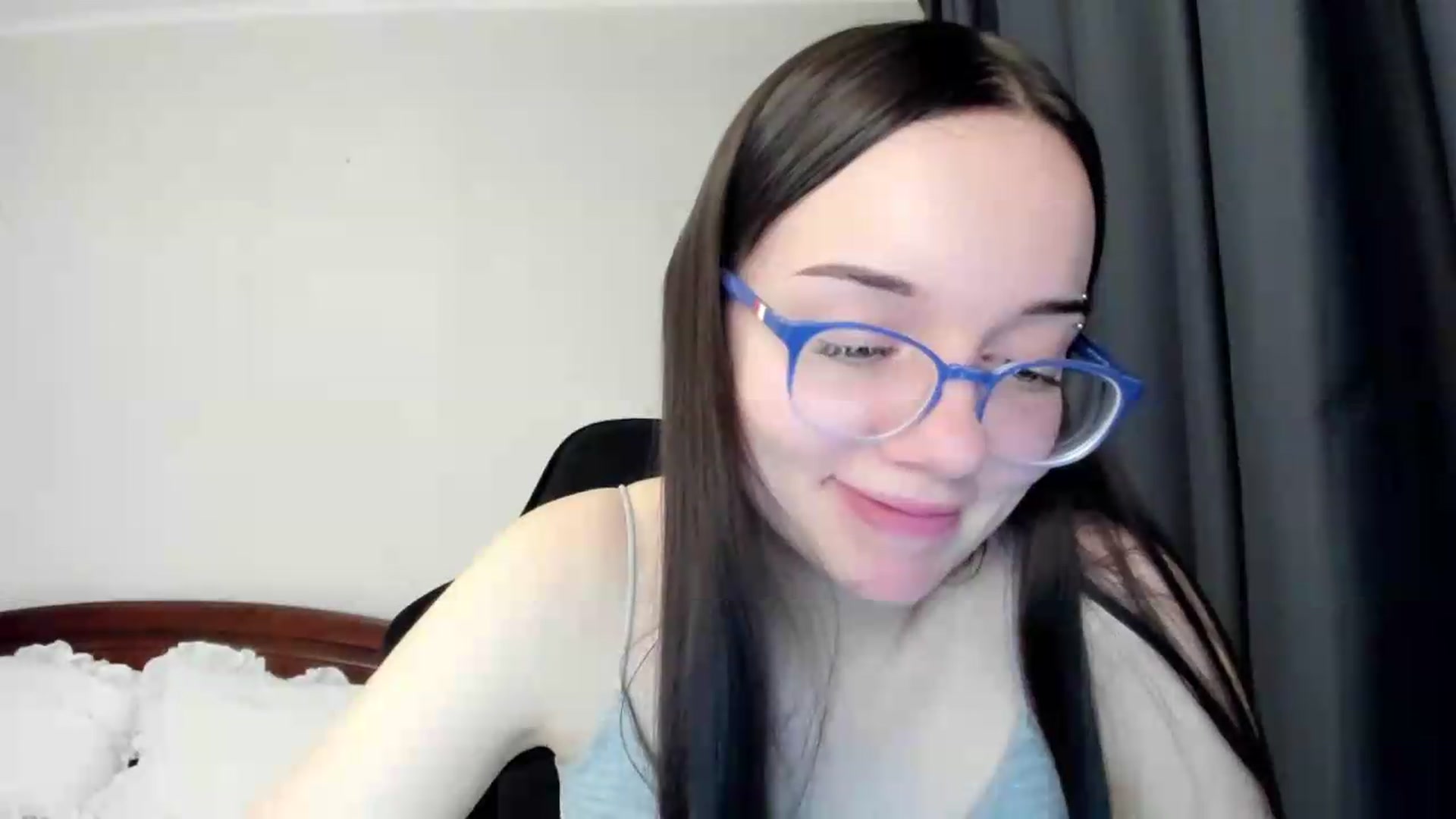 Gallery image thumbnail from Baby_Melania's myfreecams stream on, 05/13/2026, 24:19 image 4 of 20
