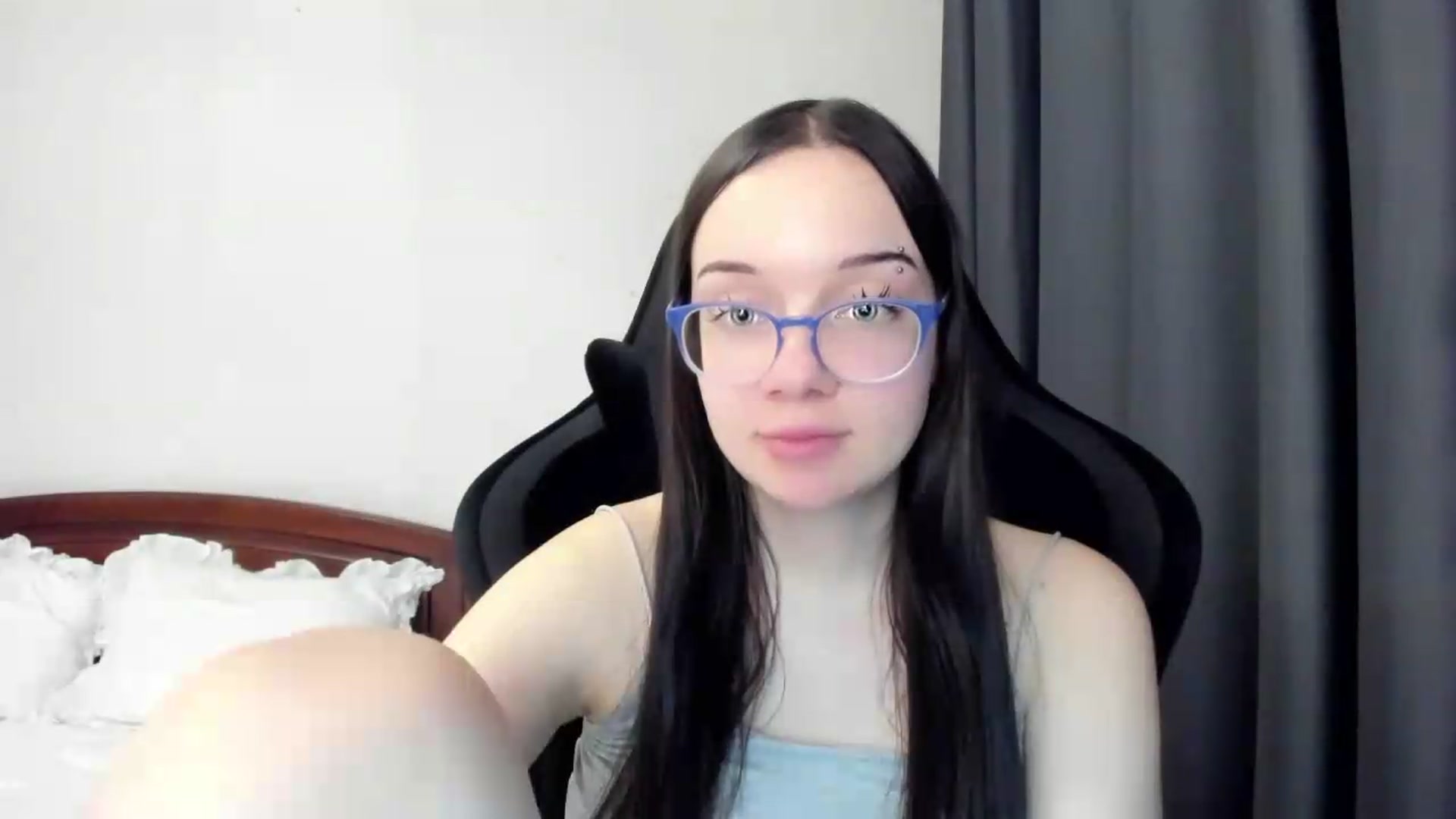 Gallery image thumbnail from Baby_Melania's myfreecams stream on, 05/13/2026, 01:45 image 6 of 20