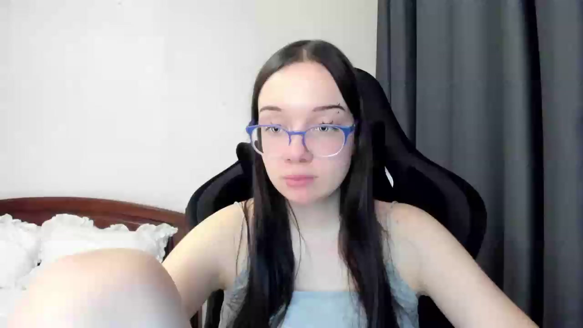Gallery image thumbnail from Baby_Melania's myfreecams stream on, 05/13/2026, 01:45 image 9 of 20