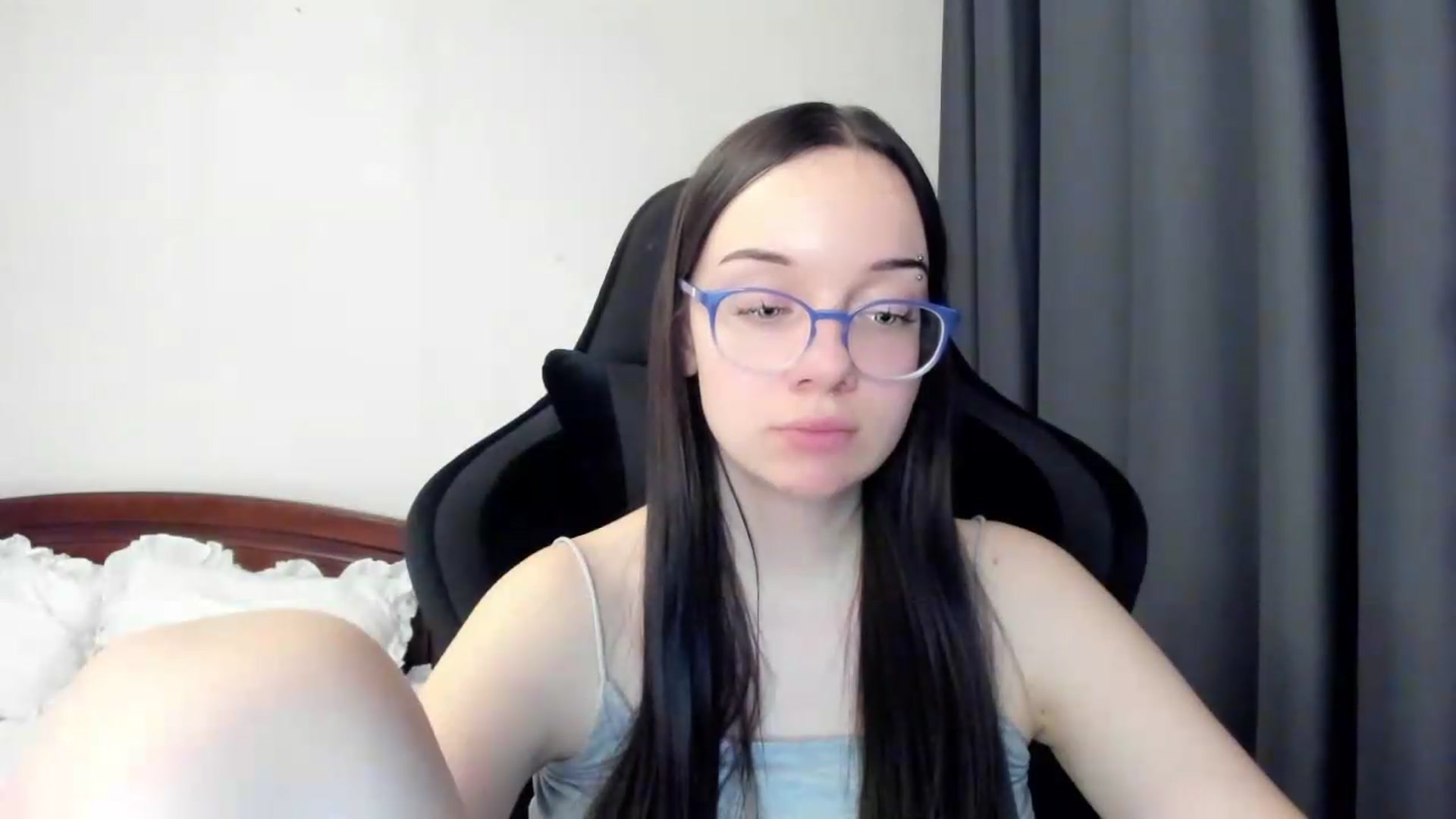Gallery image thumbnail from Baby_Melania's myfreecams stream on, 05/13/2026, 01:45 image 16 of 20