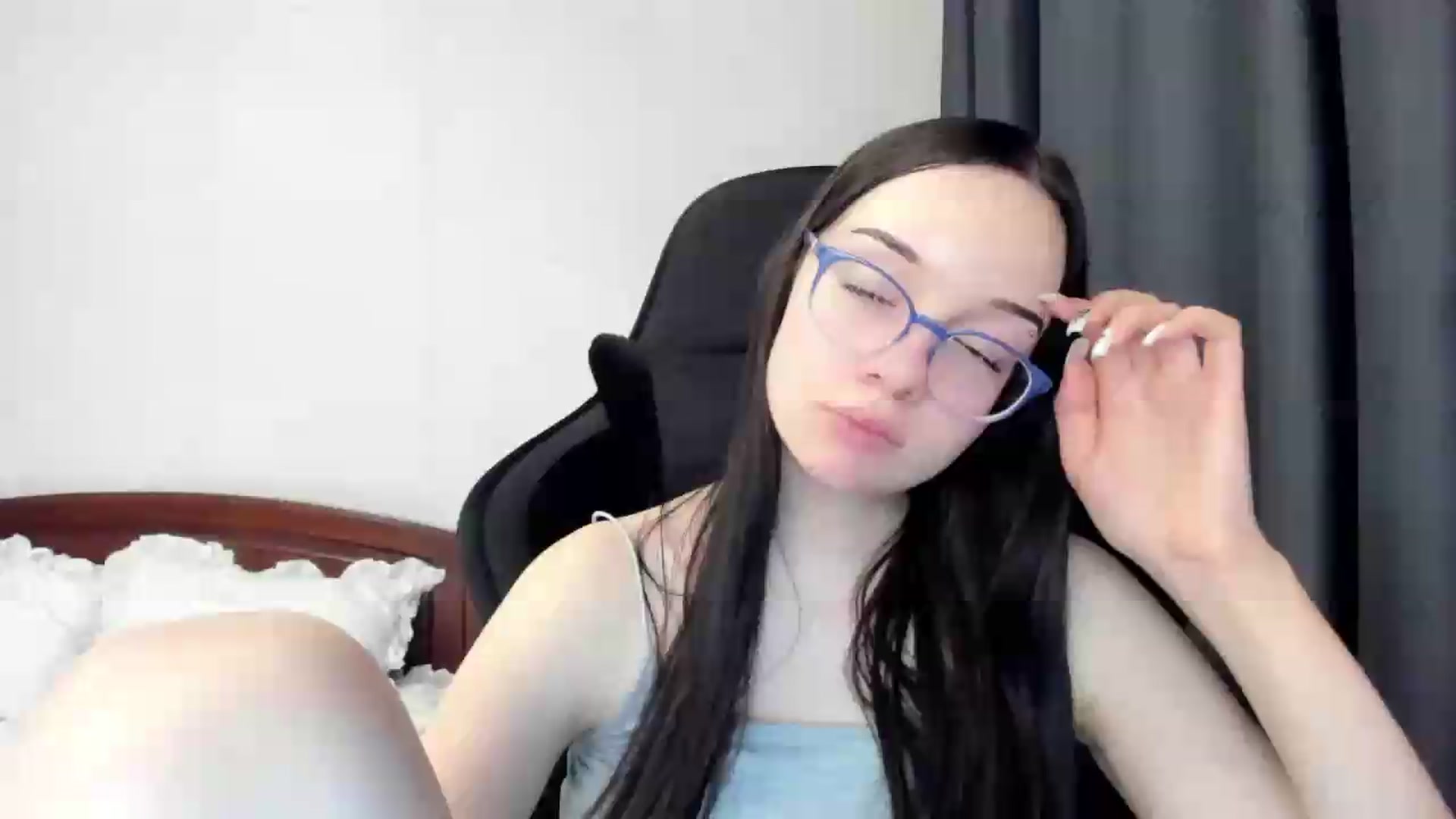 Gallery image thumbnail from Baby_Melania's myfreecams stream on, 05/13/2026, 01:45 image 7 of 20