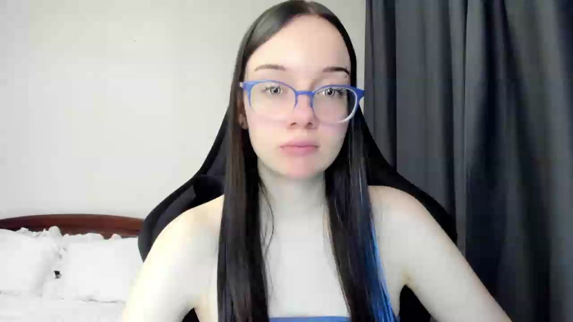 Gallery image thumbnail from Baby_Melania's myfreecams stream on, 05/14/2026, 02:43 image 4 of 20