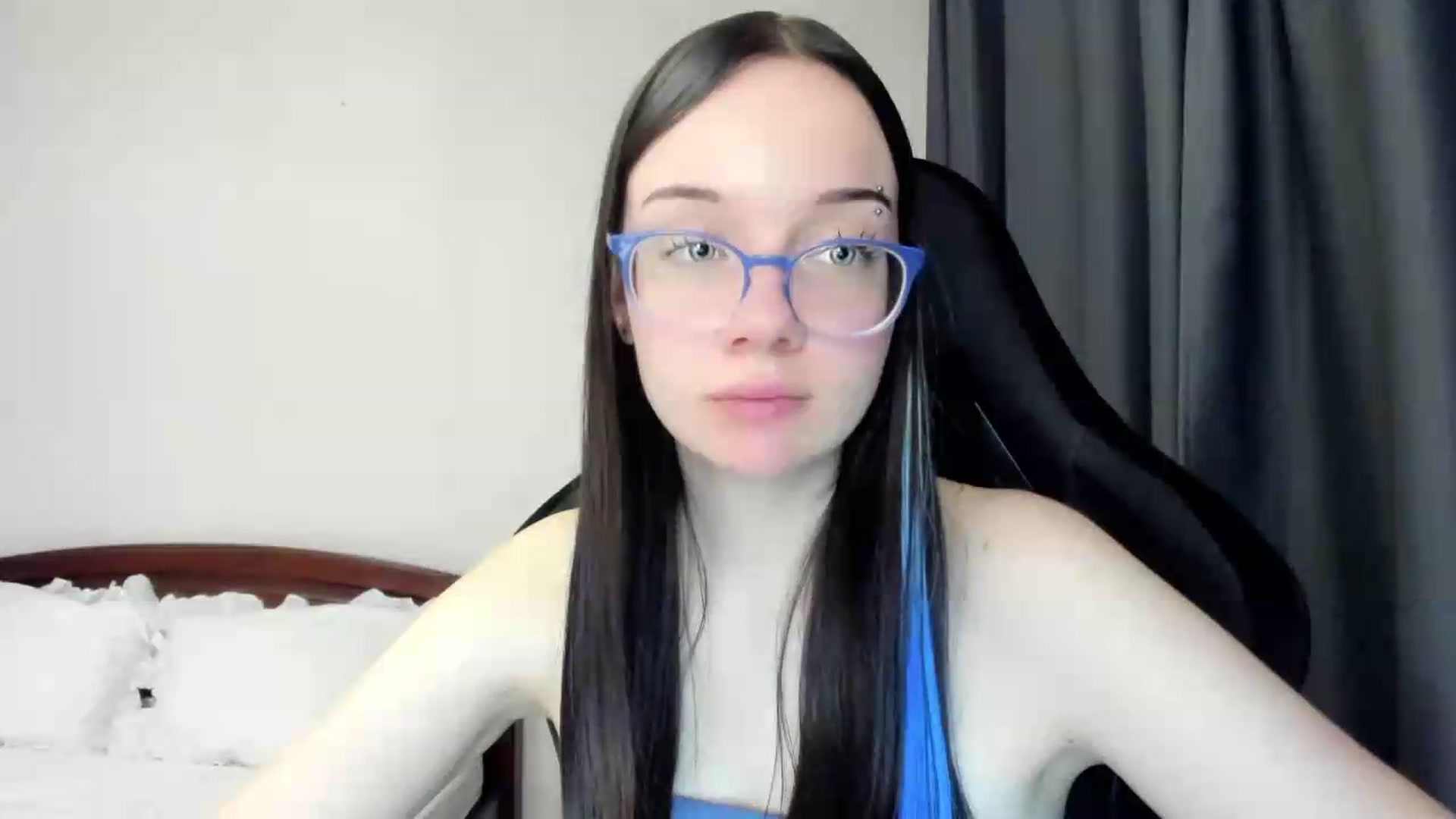 Gallery image thumbnail from Baby_Melania's myfreecams stream on, 05/14/2026, 02:43 image 8 of 20