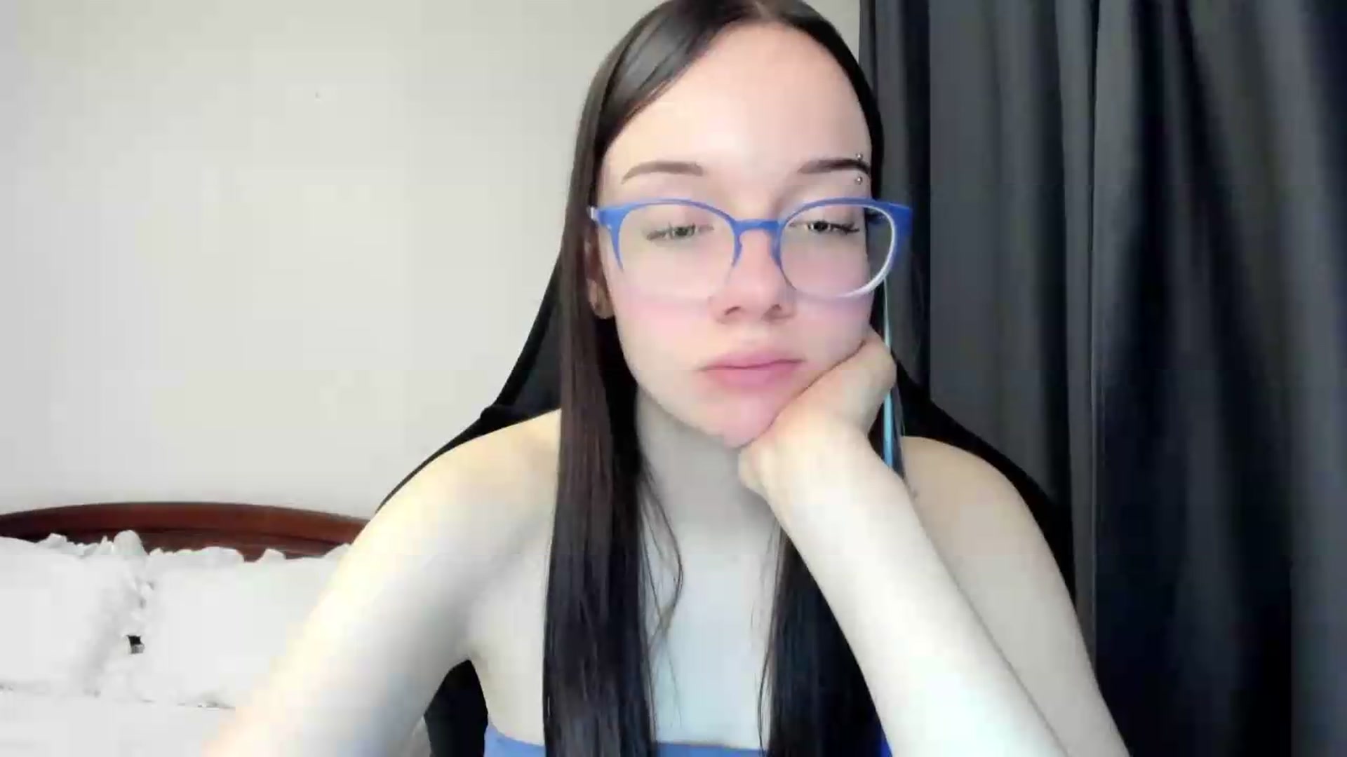 Gallery image thumbnail from Baby_Melania's myfreecams stream on, 05/14/2026, 02:43 image 13 of 20