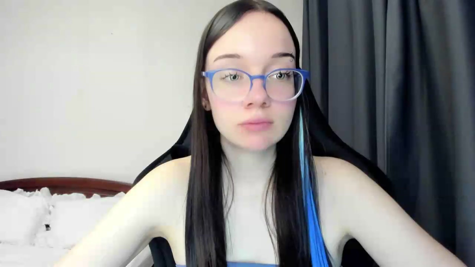 Gallery image thumbnail from Baby_Melania's myfreecams stream on, 05/14/2026, 02:43 image 6 of 20