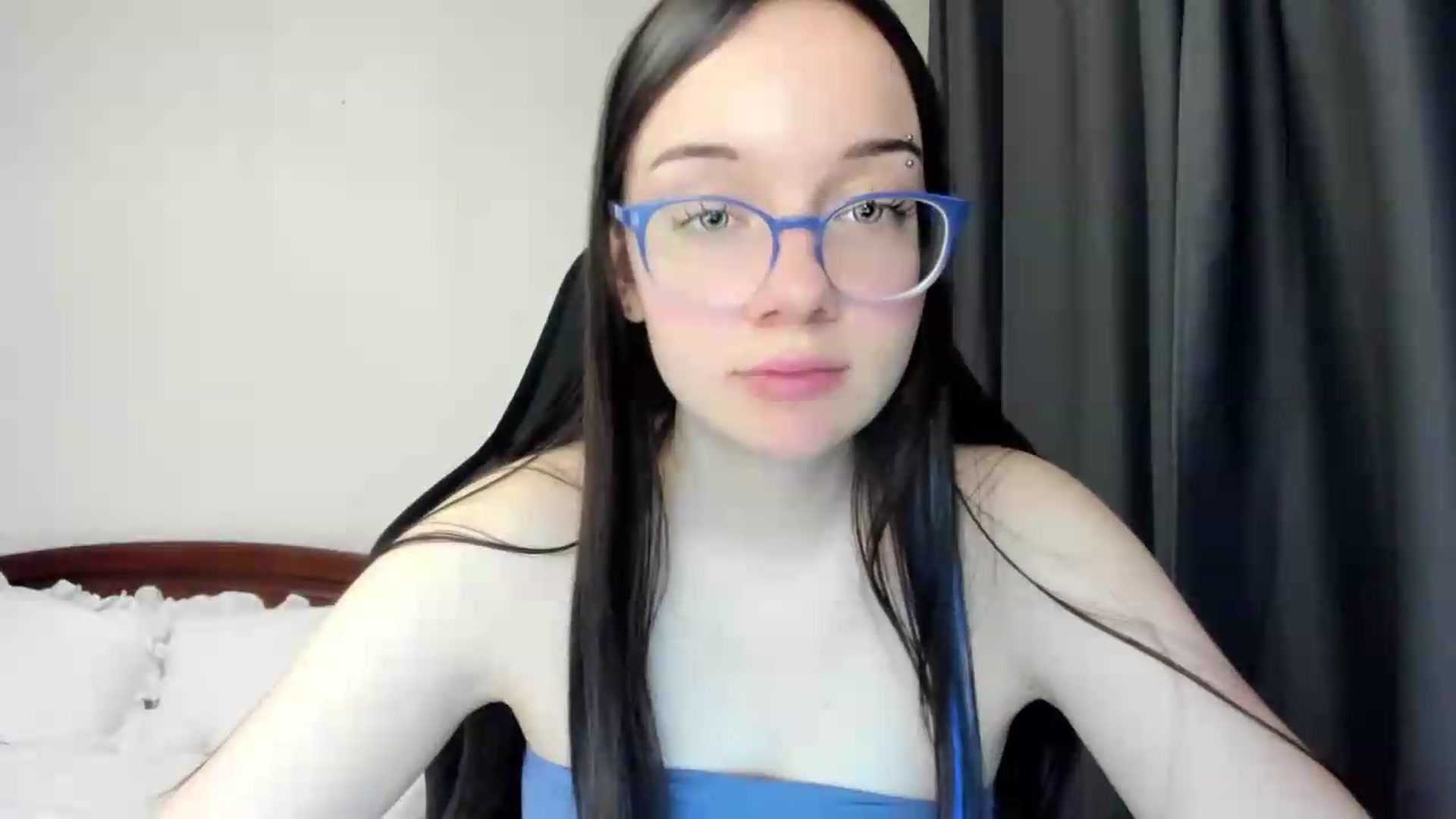 Gallery image thumbnail from Baby_Melania's myfreecams stream on, 05/14/2026, 05:21 image 2 of 20