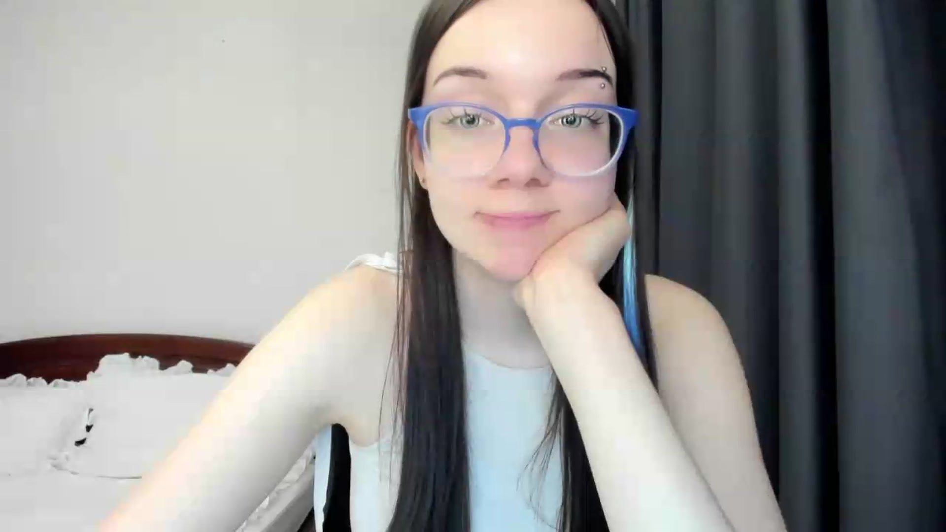 Gallery image thumbnail from Baby_Melania's myfreecams stream on, 05/14/2026, 23:13 image 7 of 20