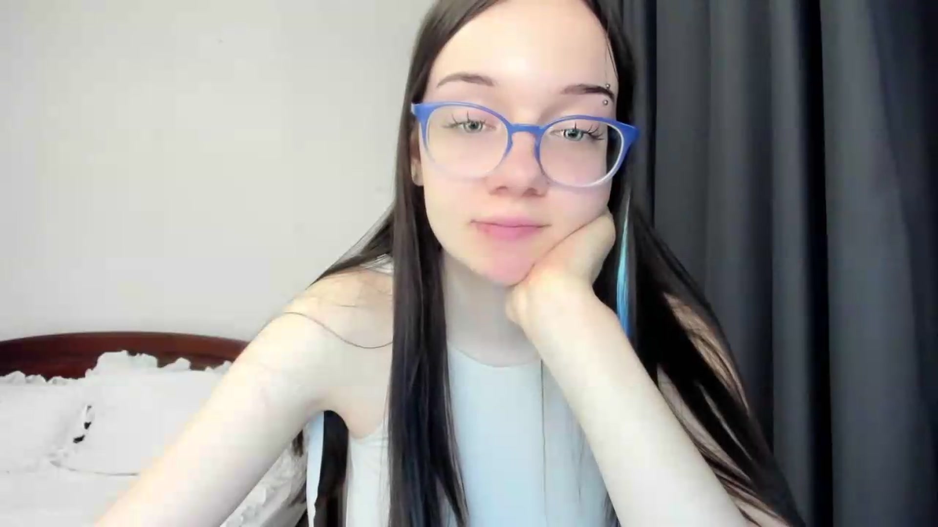 Gallery image thumbnail from Baby_Melania's myfreecams stream on, 05/14/2026, 23:13 image 17 of 20