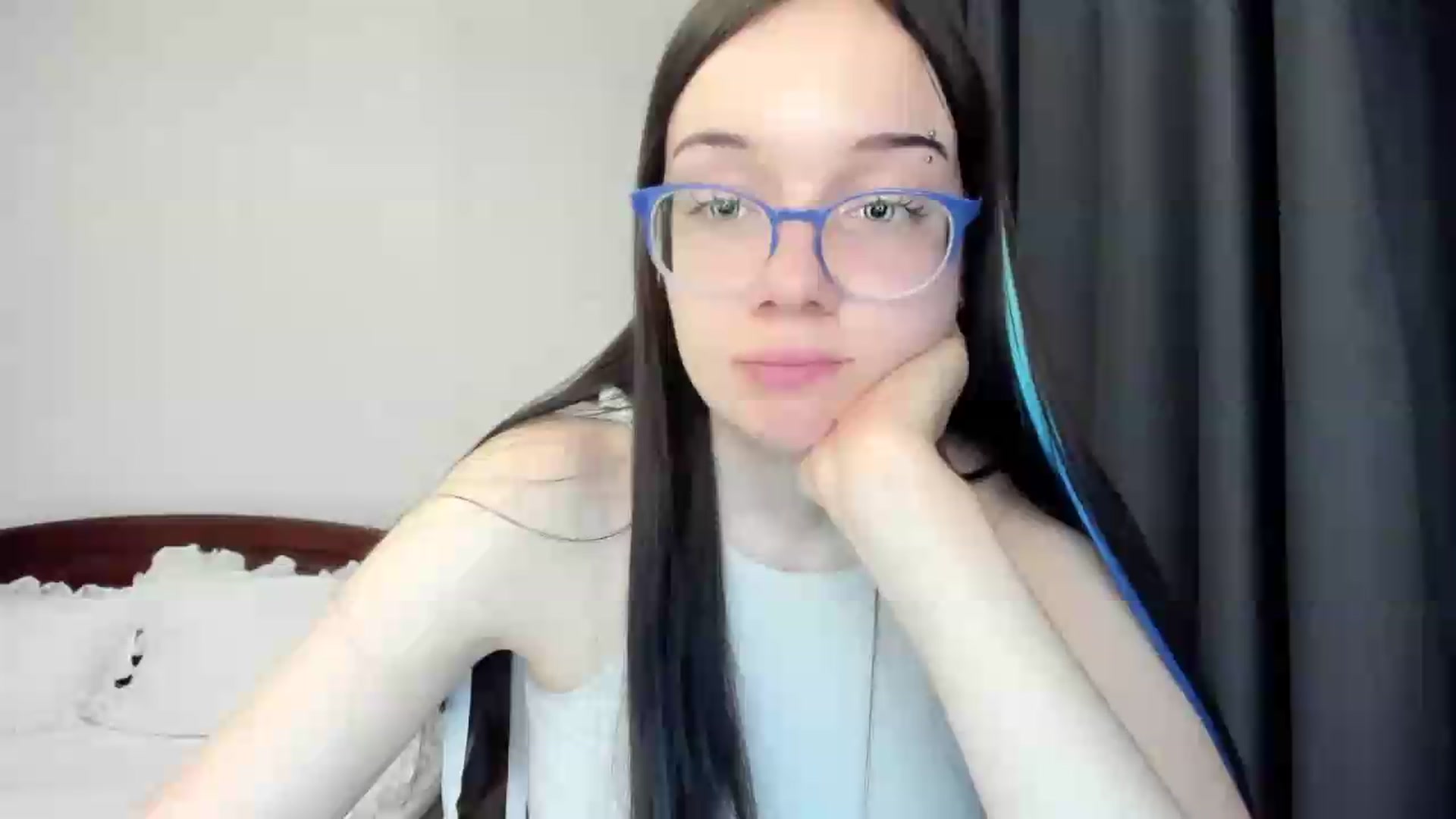 Gallery image thumbnail from Baby_Melania's myfreecams stream on, 05/14/2026, 23:13 image 19 of 20