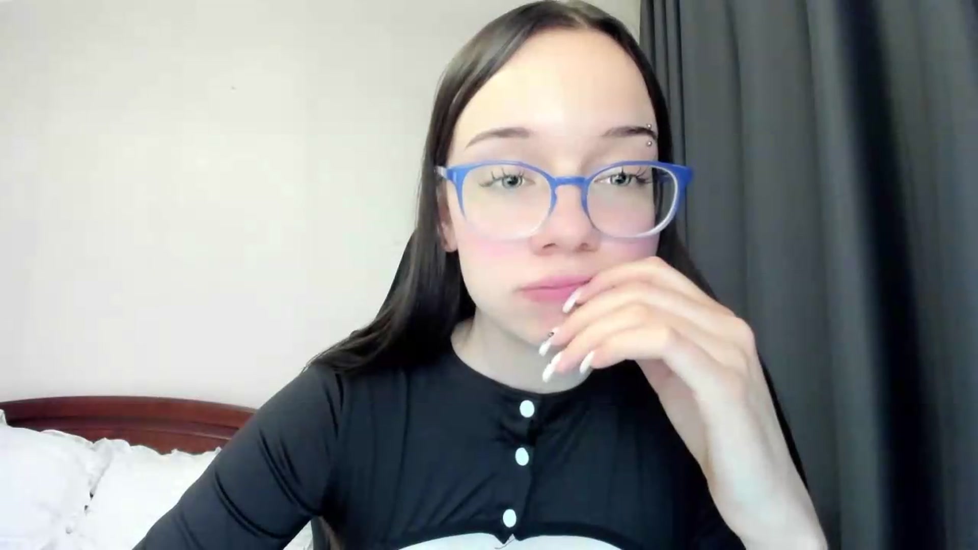 Gallery image thumbnail from Baby_Melania's myfreecams stream on, 05/15/2026, 22:41 image 6 of 20