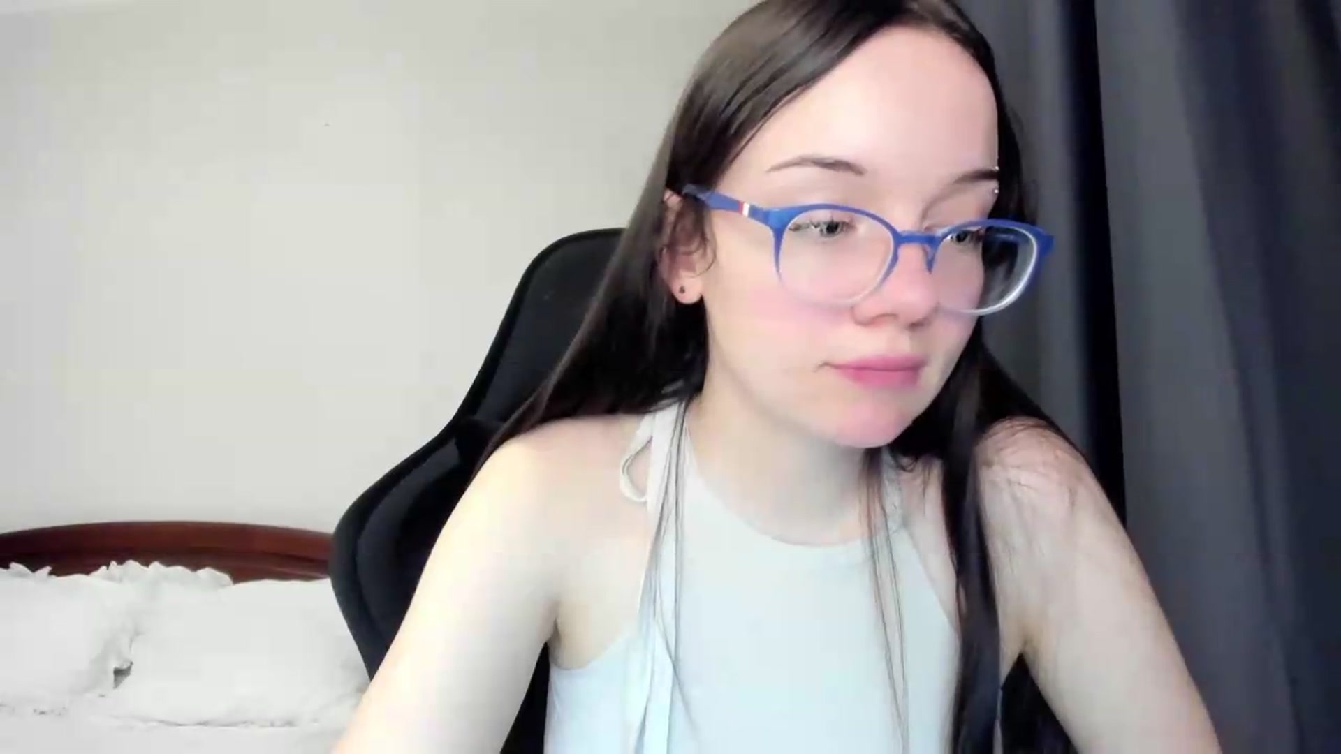 Gallery image thumbnail from Baby_Melania's myfreecams stream on, 05/18/2026, 22:55 image 7 of 20