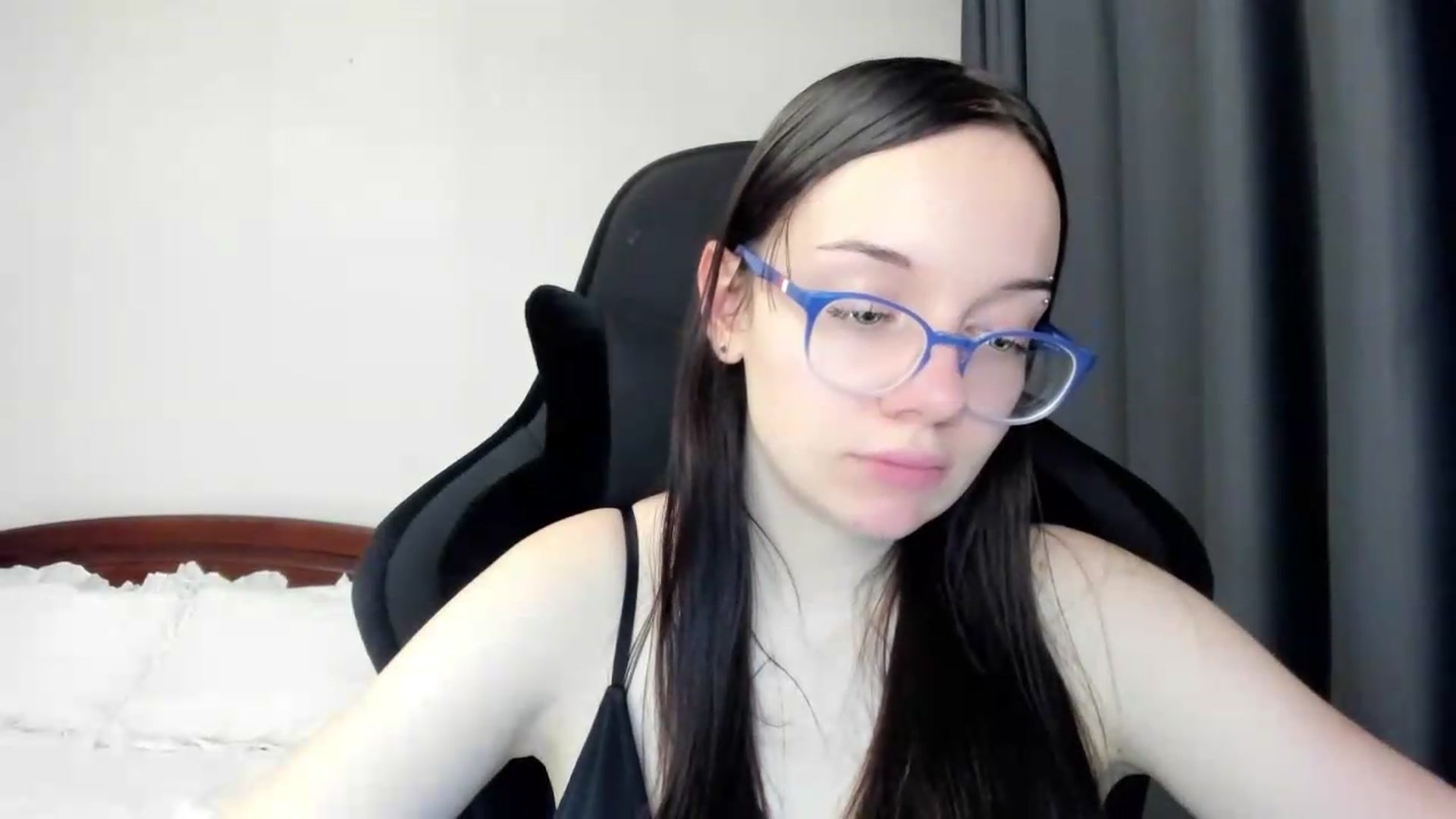 Gallery image thumbnail from Baby_Melania's myfreecams stream on, 05/22/2026, 24:41 image 15 of 20