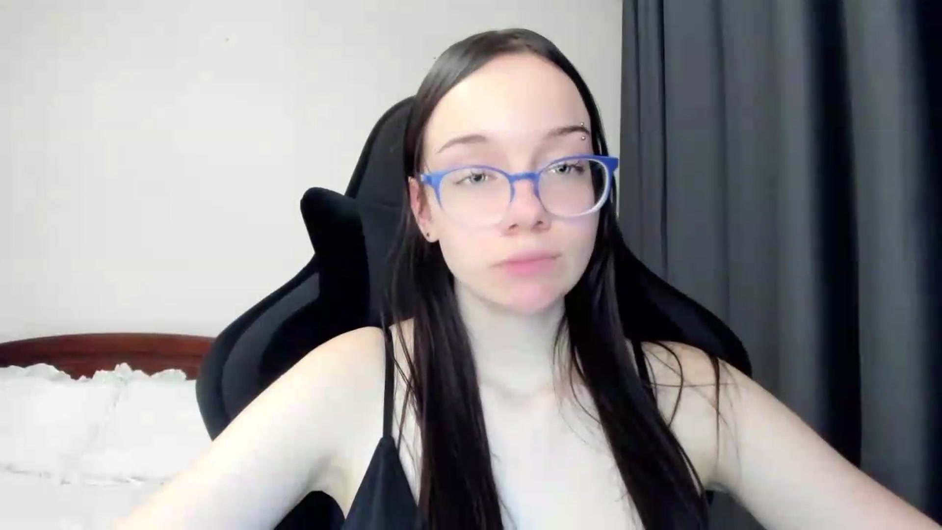 Gallery image thumbnail from Baby_Melania's myfreecams stream on, 05/22/2026, 24:41 image 20 of 20