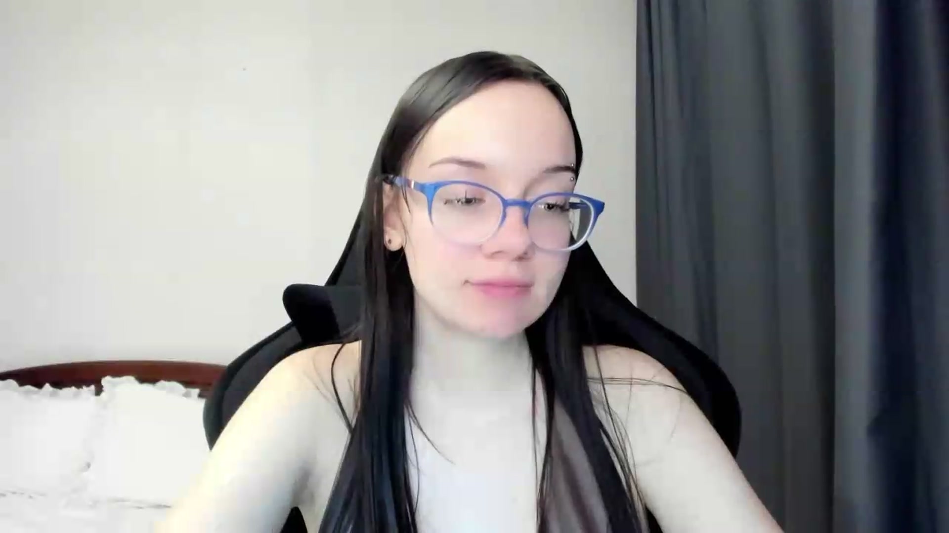 Gallery image thumbnail from Baby_Melania's myfreecams stream on, 05/22/2026, 22:51 image 5 of 20