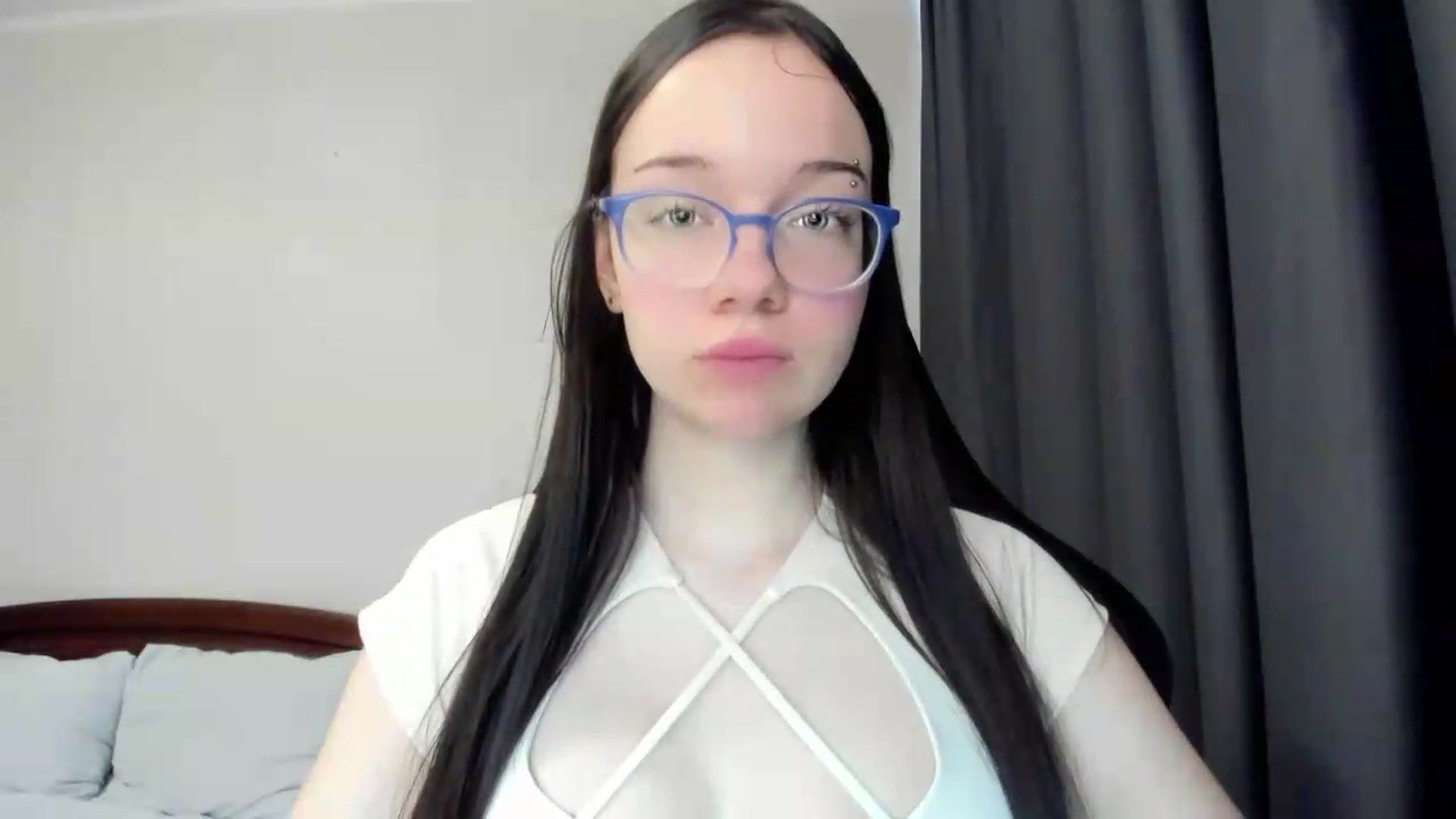 Gallery image thumbnail from Baby_Melania's myfreecams stream on, 05/26/2026, 05:21 image 6 of 20