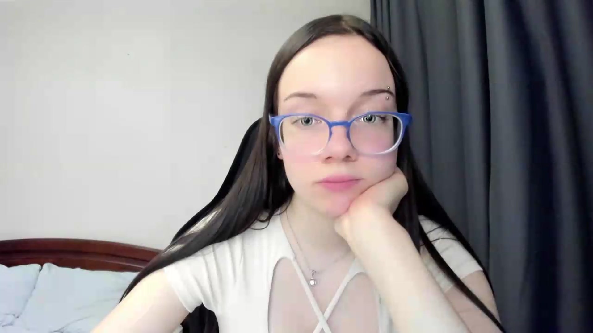 Gallery image thumbnail from Baby_Melania's myfreecams stream on, 05/26/2026, 19:59 image 5 of 20