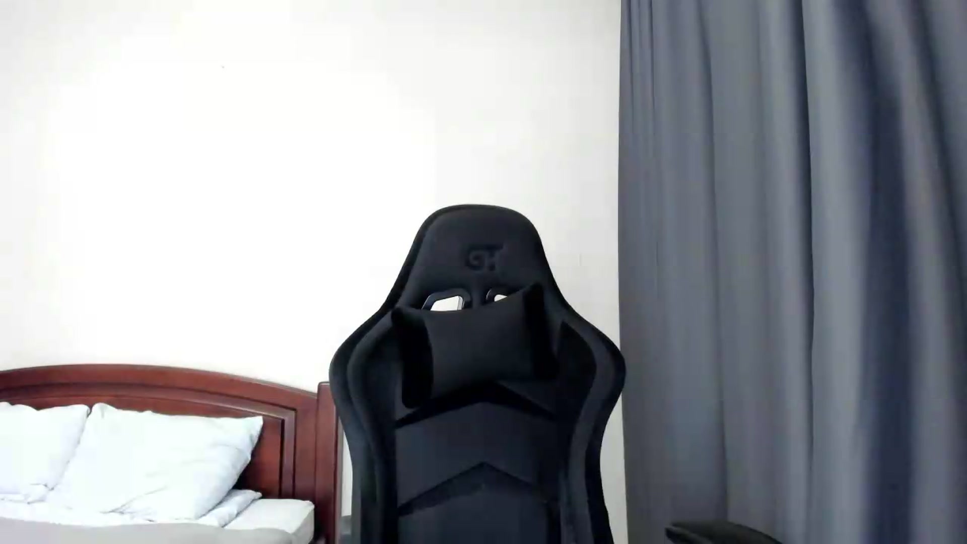 Gallery image thumbnail from Baby_Melania's myfreecams stream on, 05/26/2026, 19:59 image 20 of 20