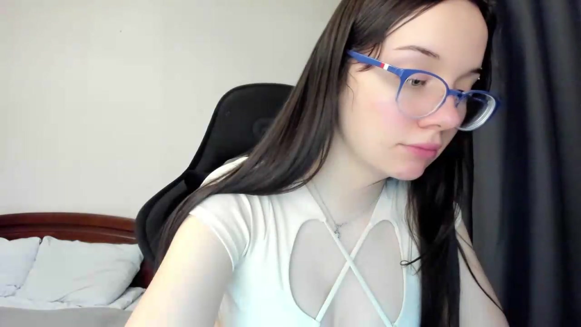 Gallery image thumbnail from Baby_Melania's myfreecams stream on, 05/26/2026, 19:59 image 12 of 20
