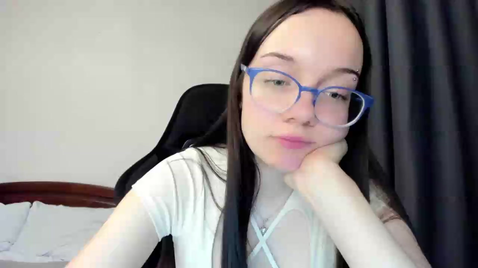 Gallery image thumbnail from Baby_Melania's myfreecams stream on, 05/26/2026, 21:55 image 1 of 20